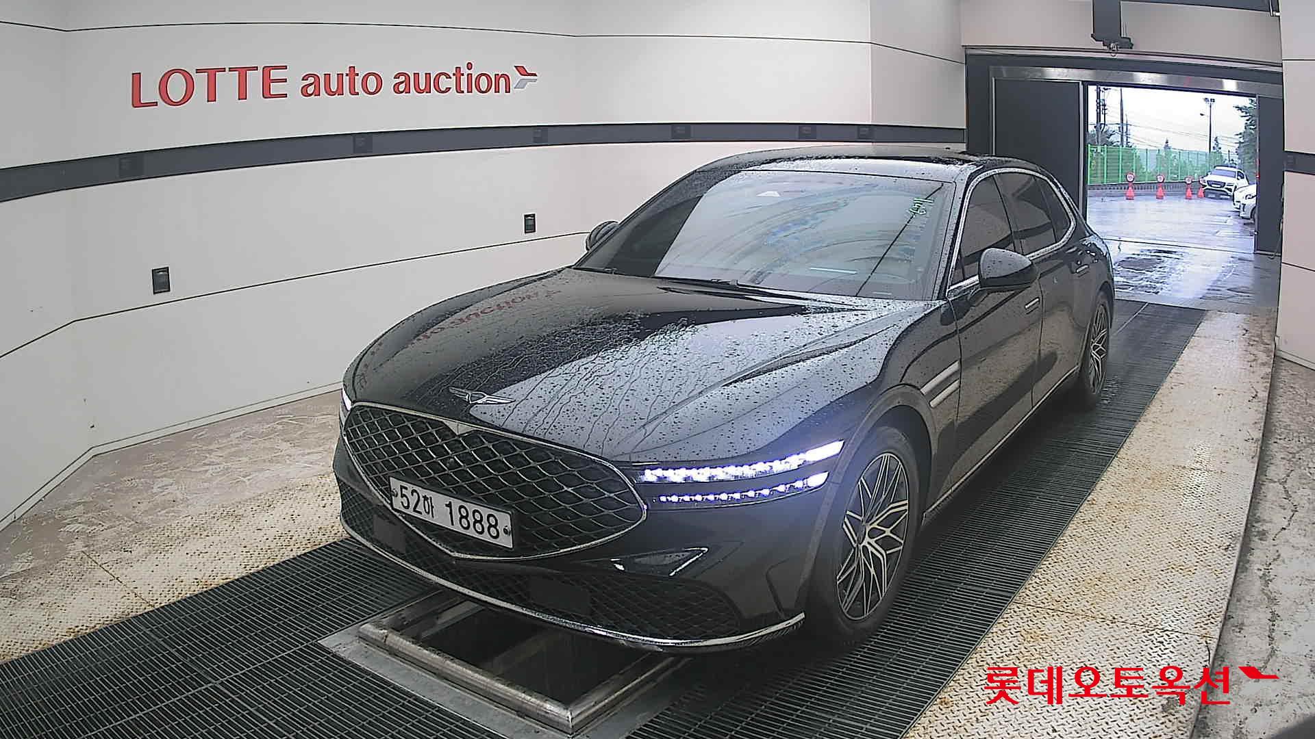2022 - genesis g90