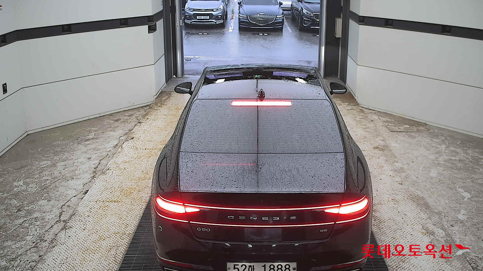 2022 - genesis g90