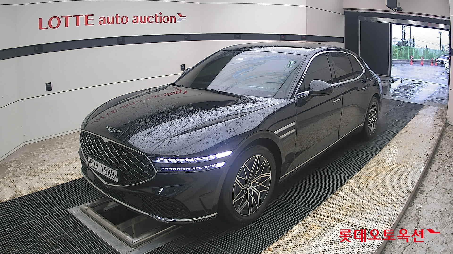 2022 - genesis g90