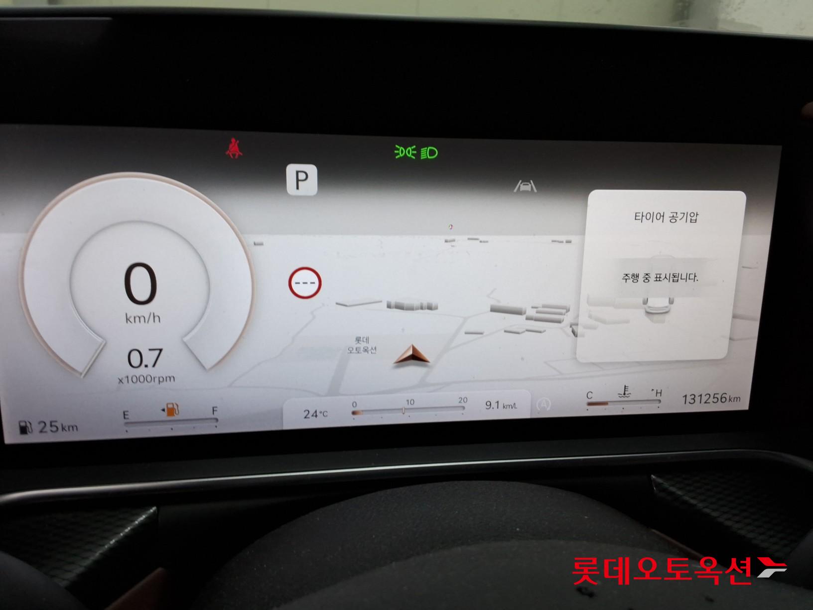 2022 - genesis g90