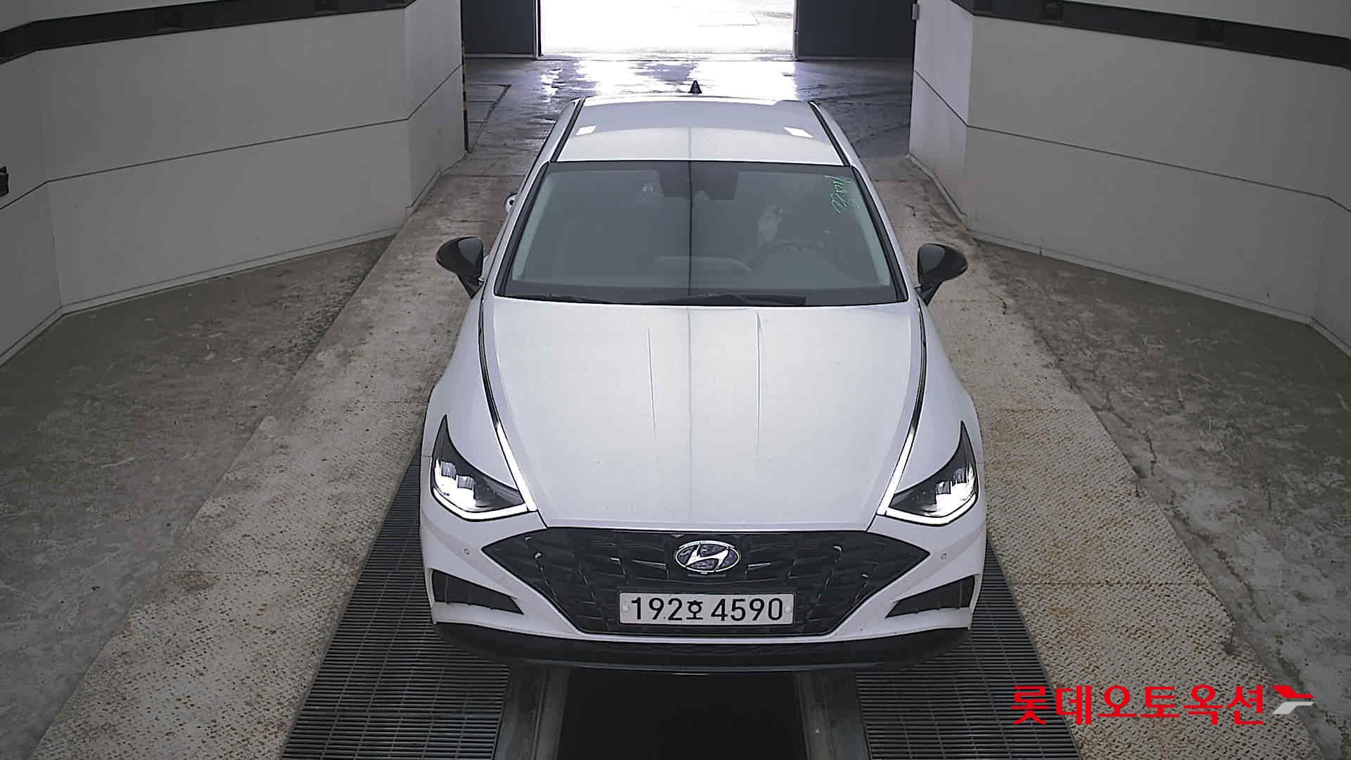 SONATA DN8 (G)