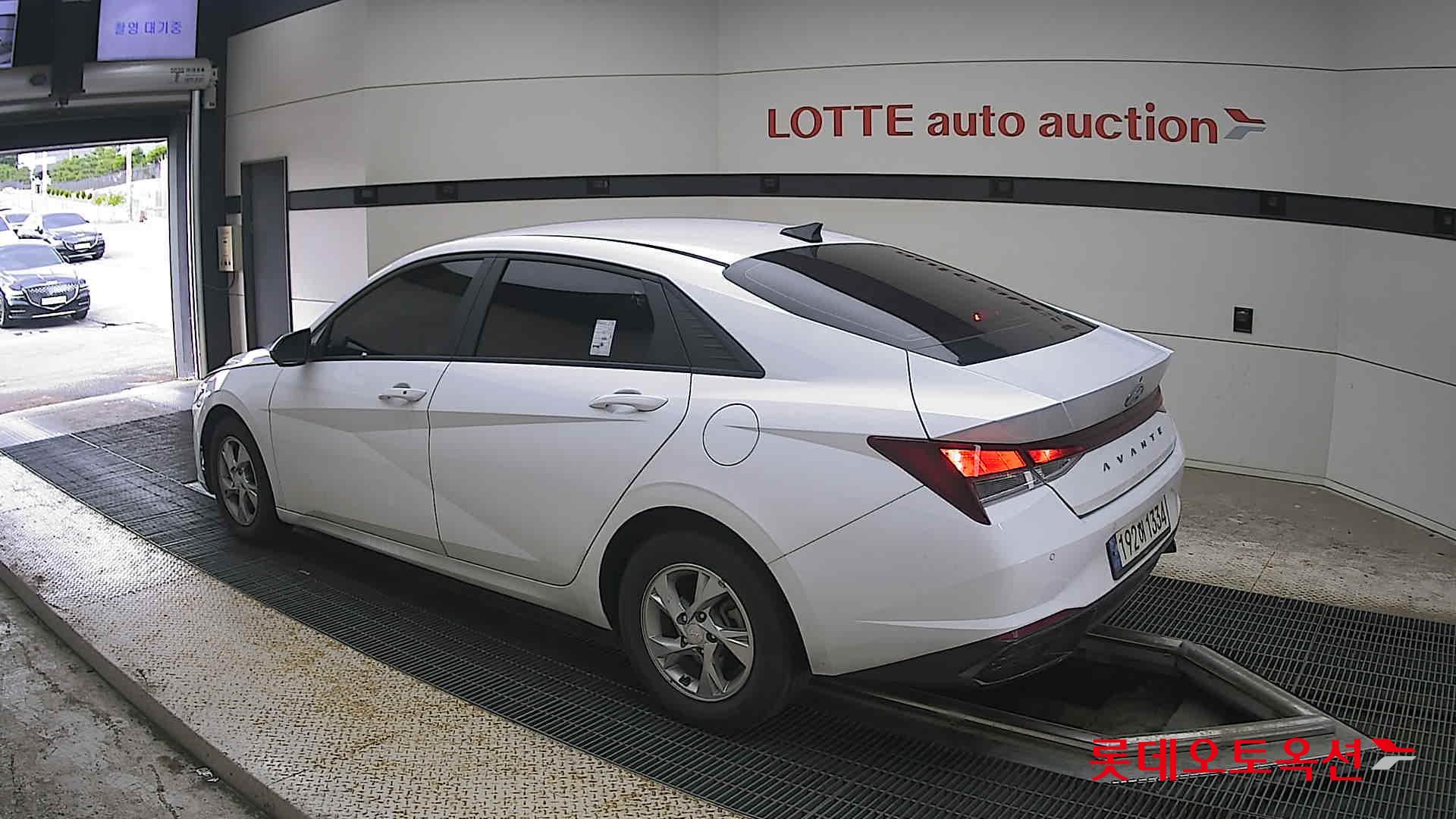 2023 - hyundai avante
