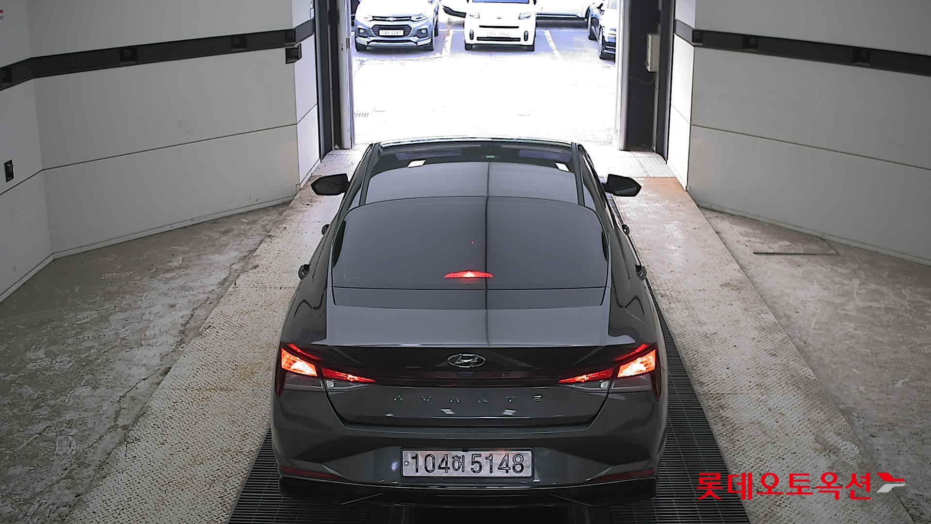 2021 - hyundai avante