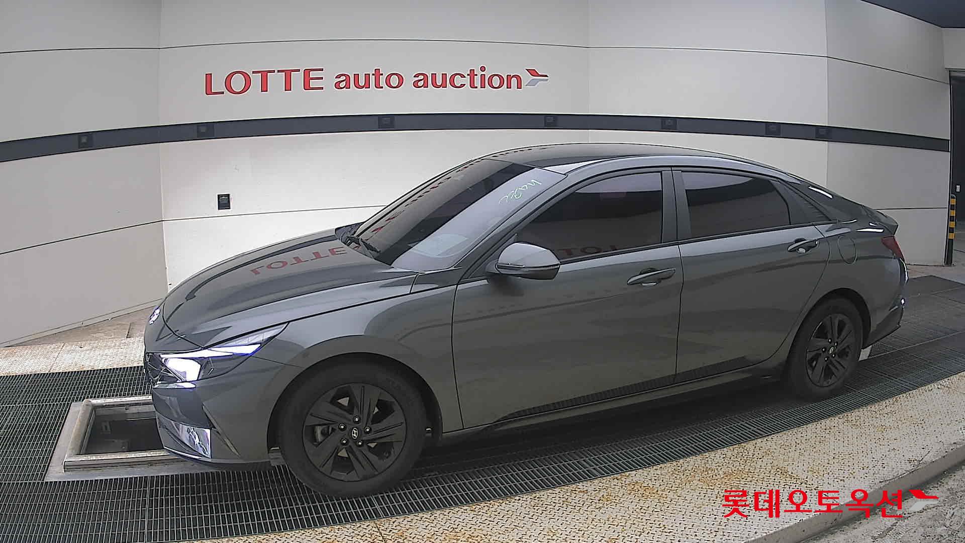 2021 - hyundai avante
