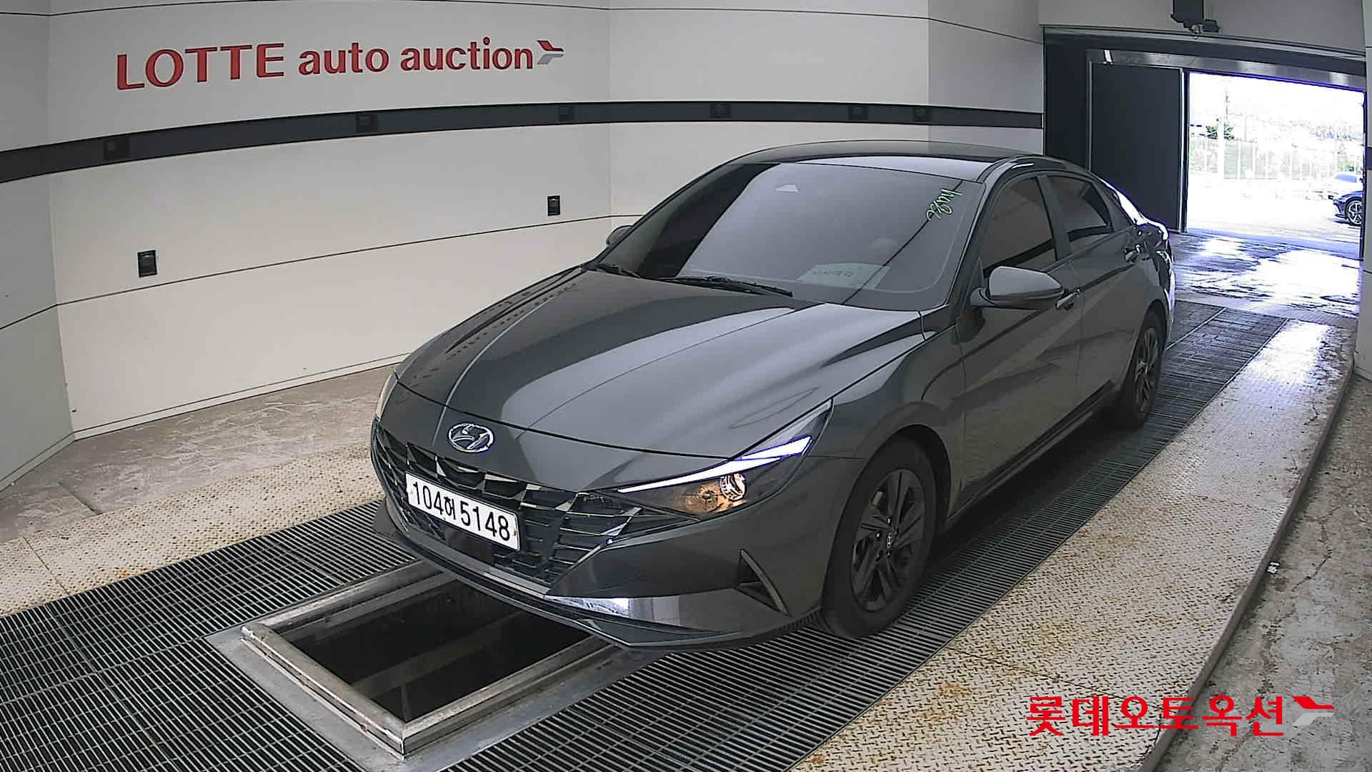 2021 - hyundai avante