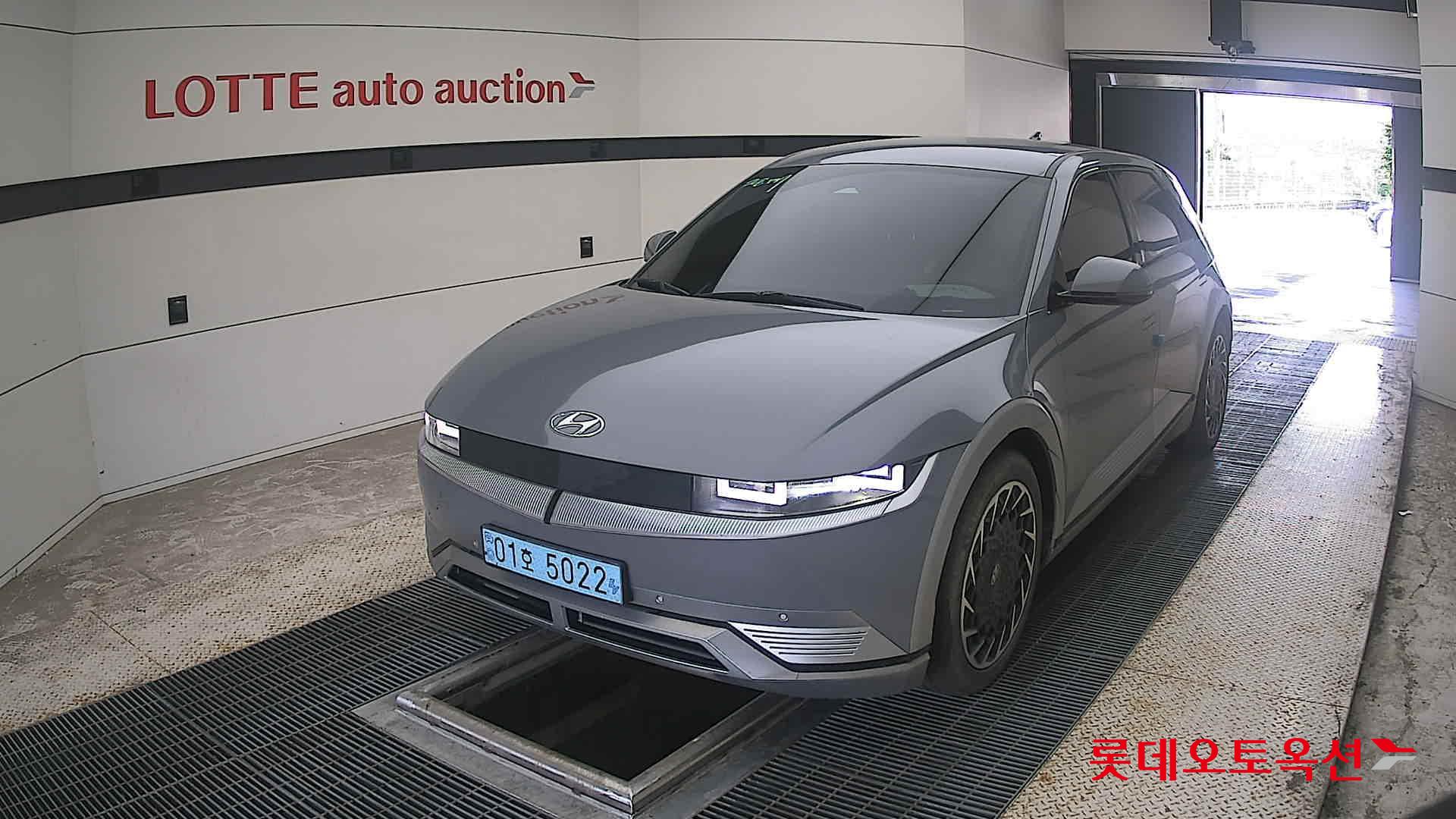 2022 - hyundai ioniq
