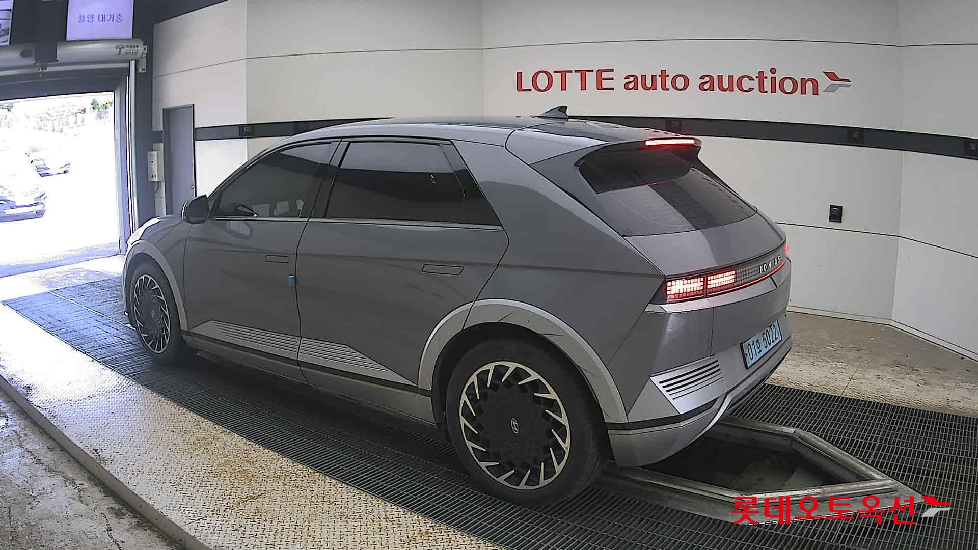 2022 - hyundai ioniq