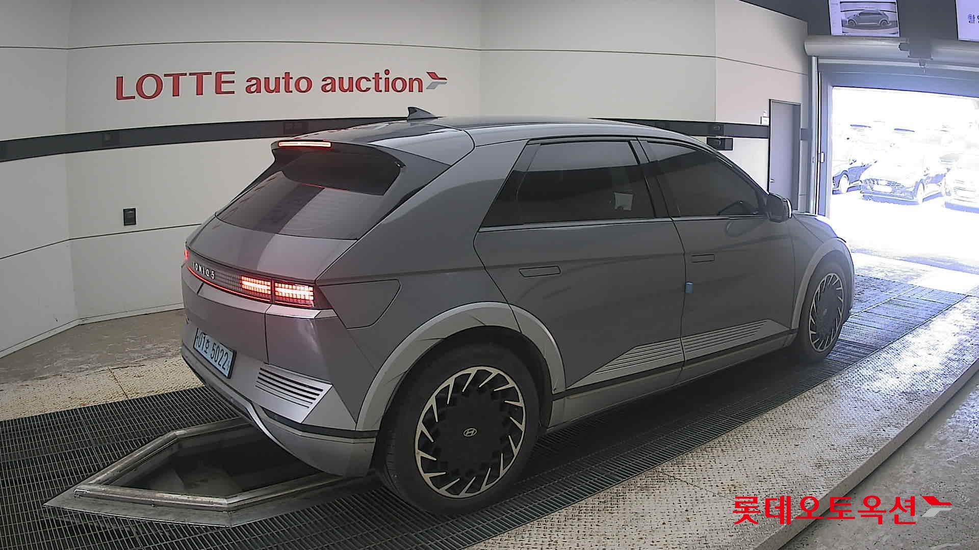 2022 - hyundai ioniq