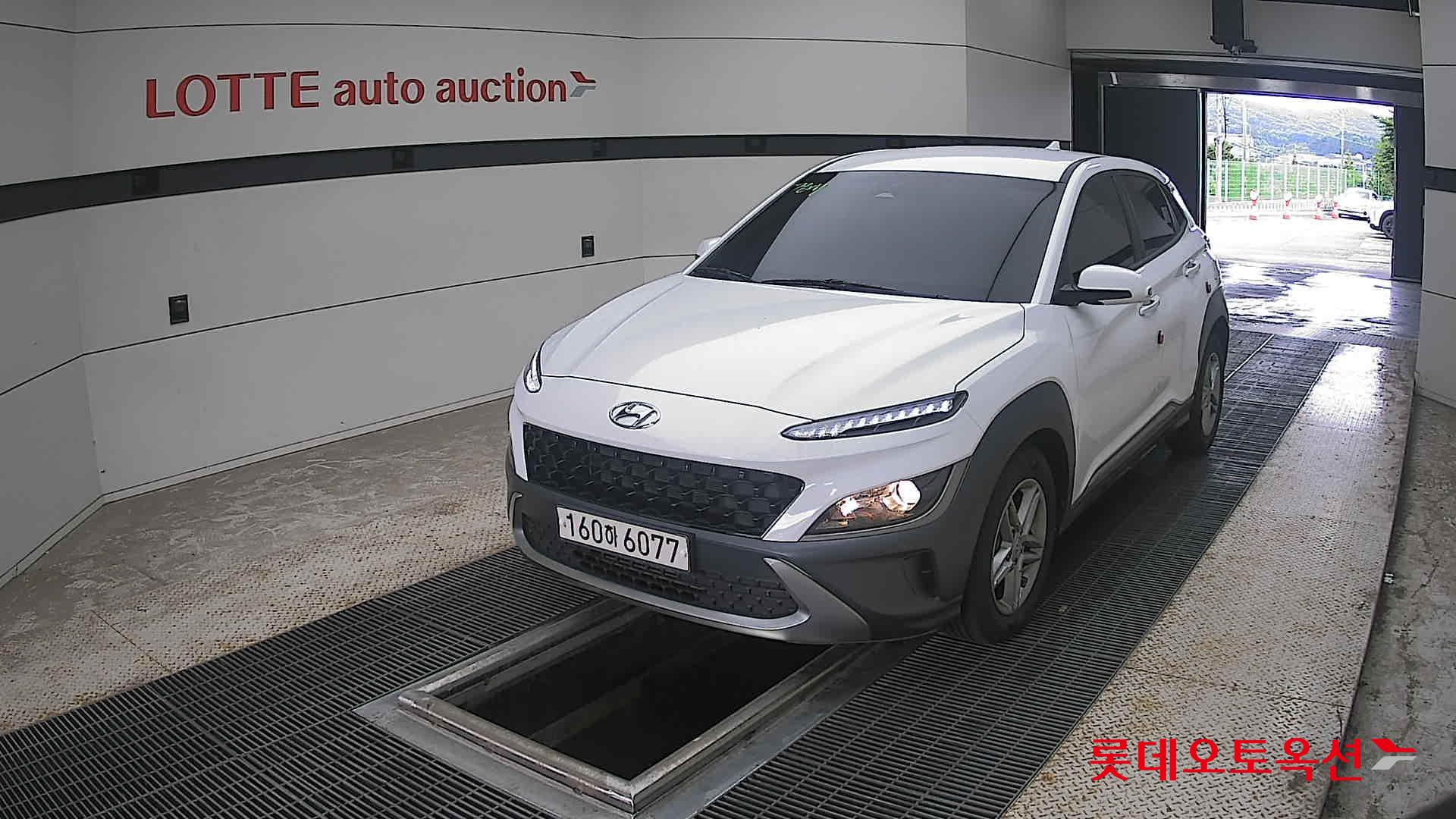 2021 - hyundai kona