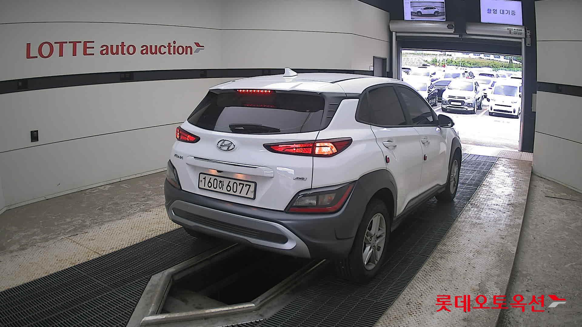 2021 - hyundai kona