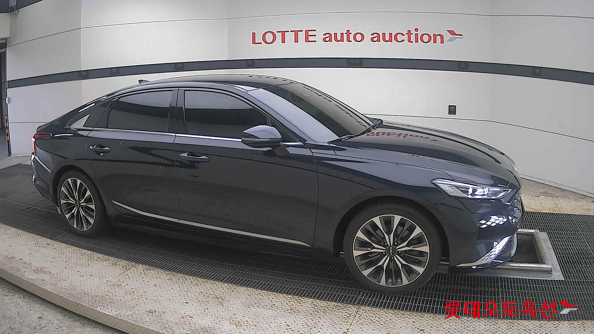 2023 - kia k8