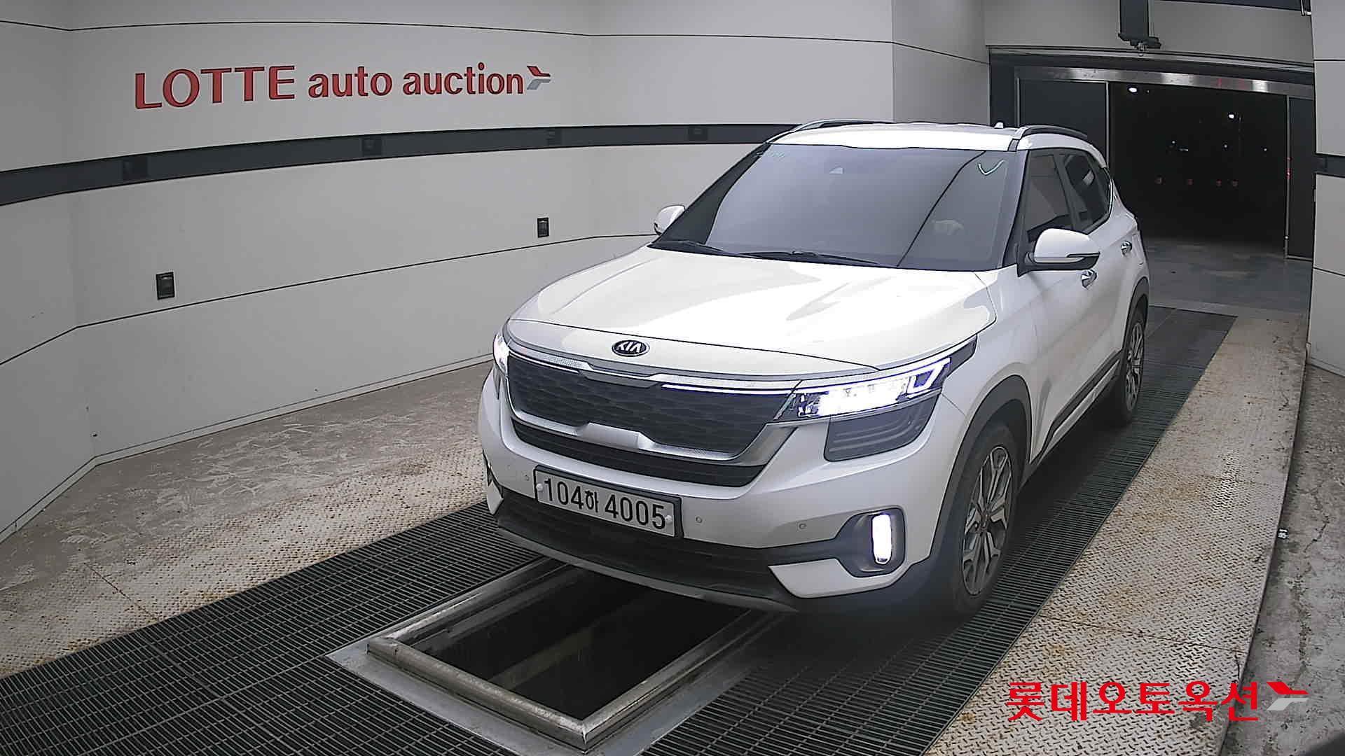 2020 - kia seltos