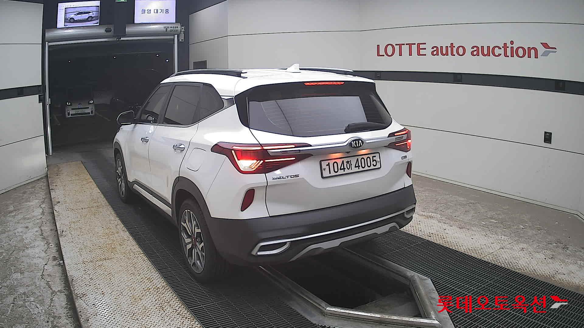 2020 - kia seltos