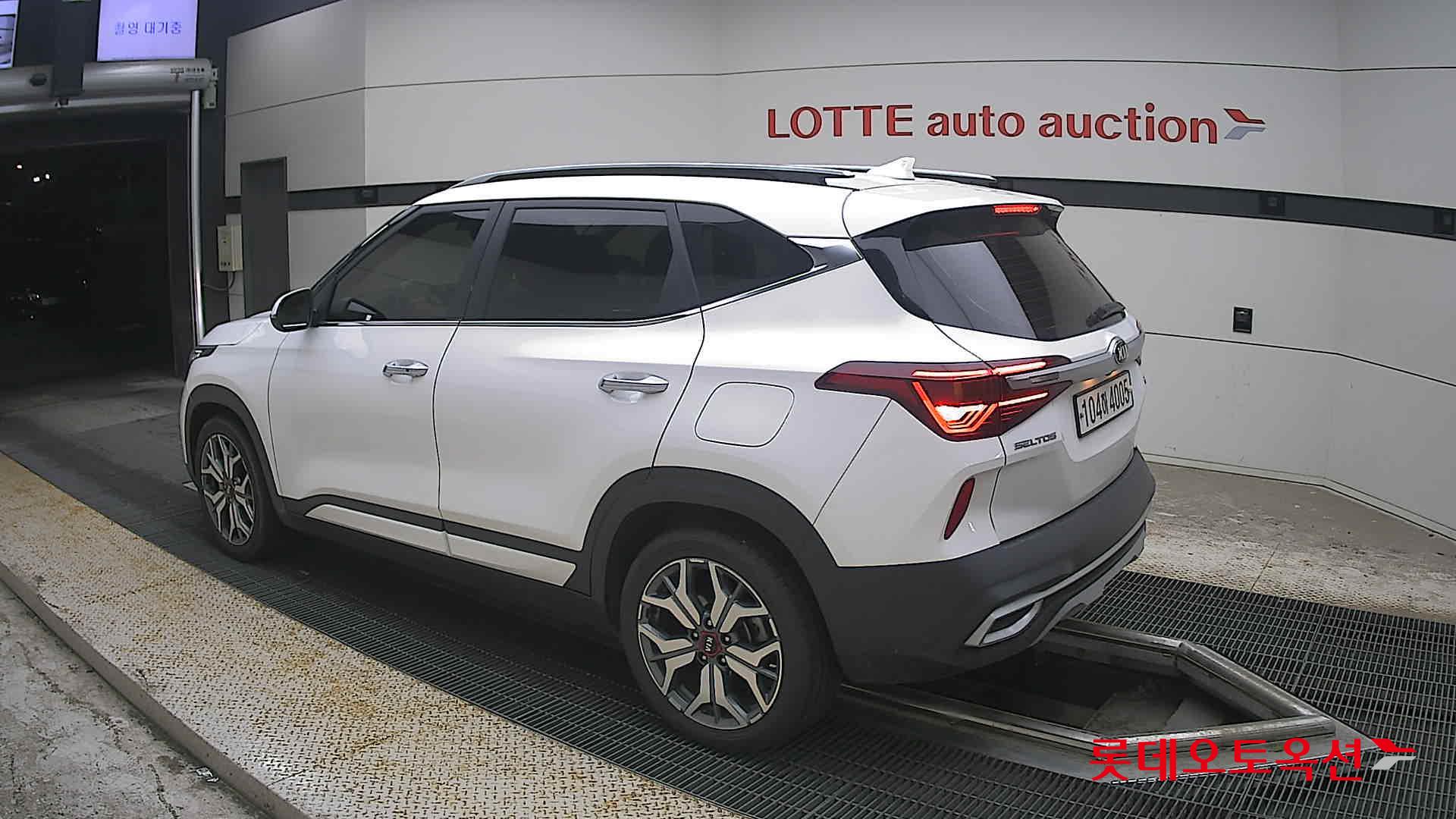 2020 - kia seltos