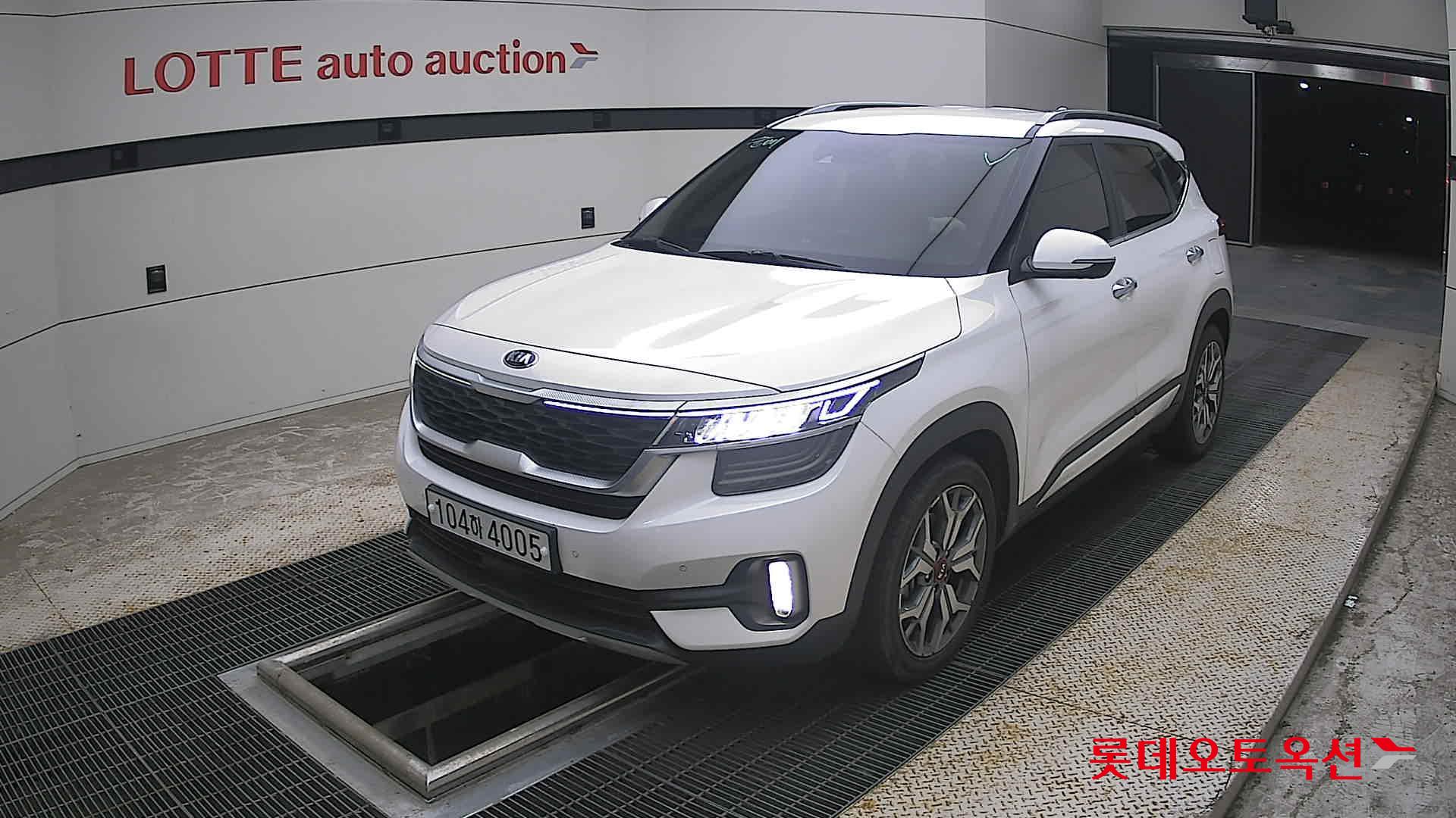2020 - kia seltos