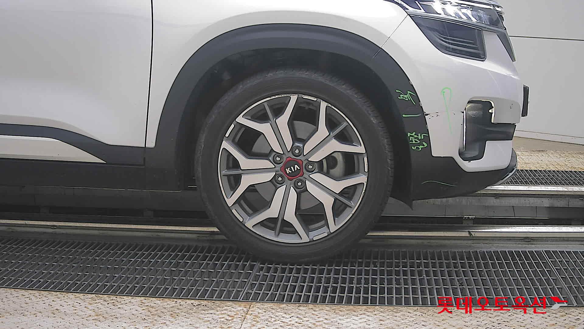 2020 - kia seltos