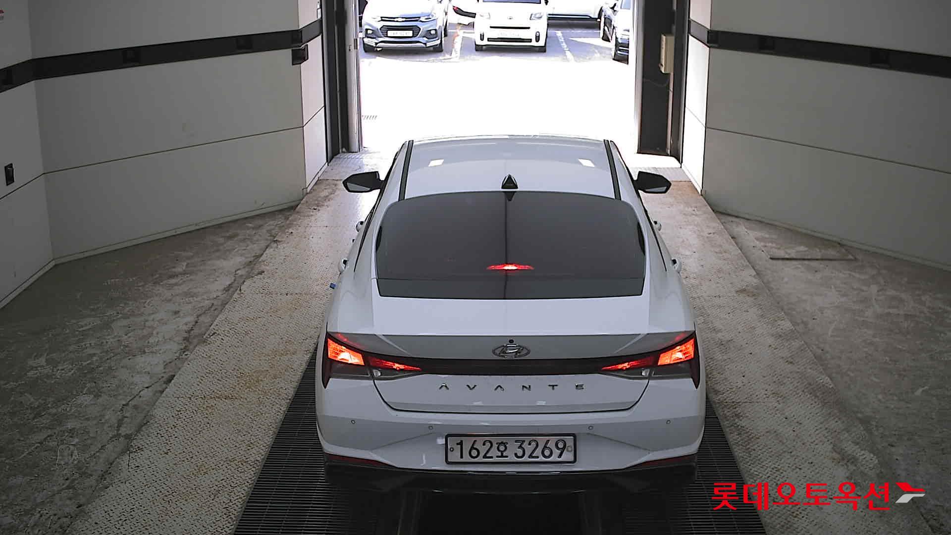2021 - hyundai avante