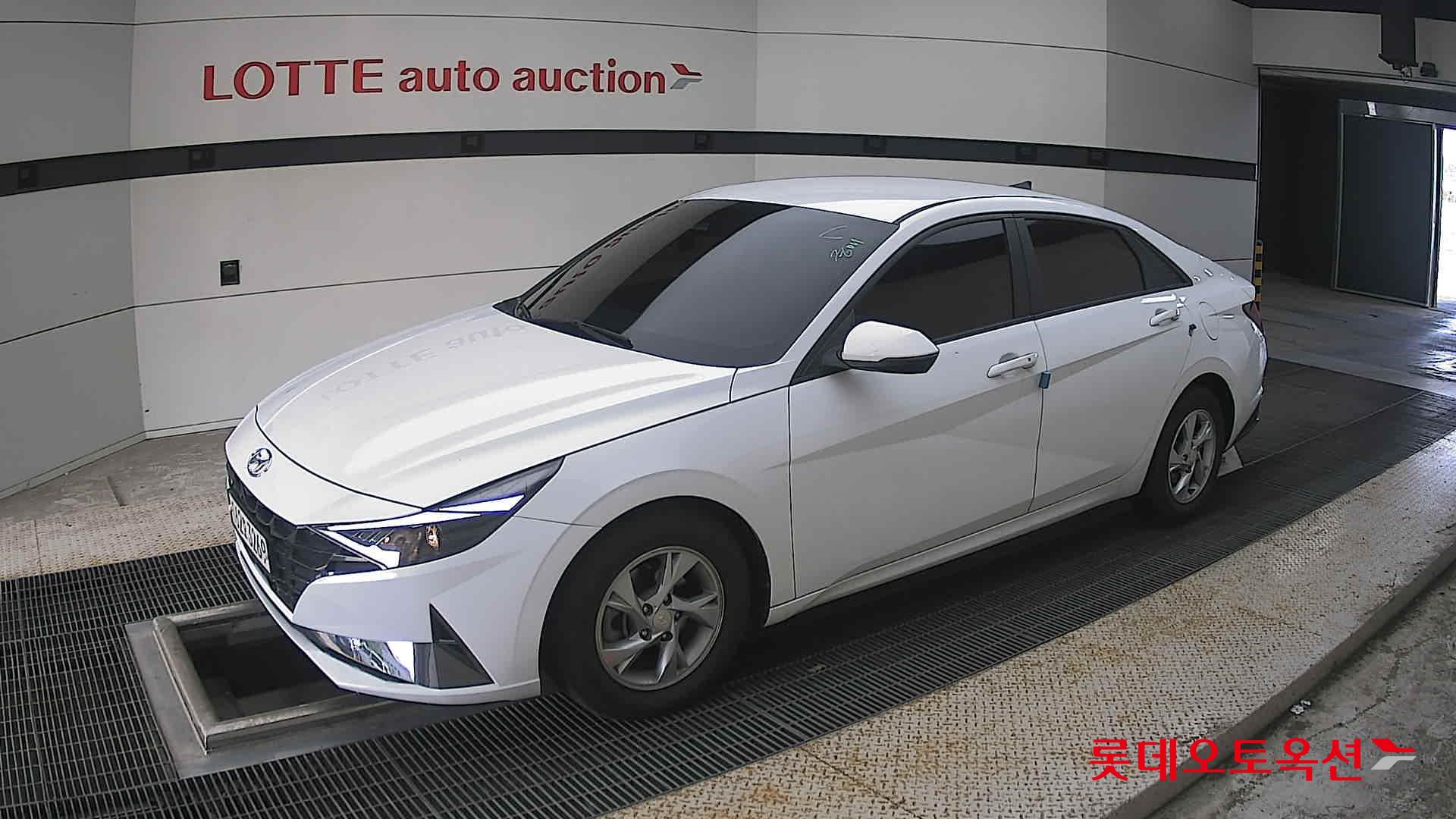 2021 - hyundai avante