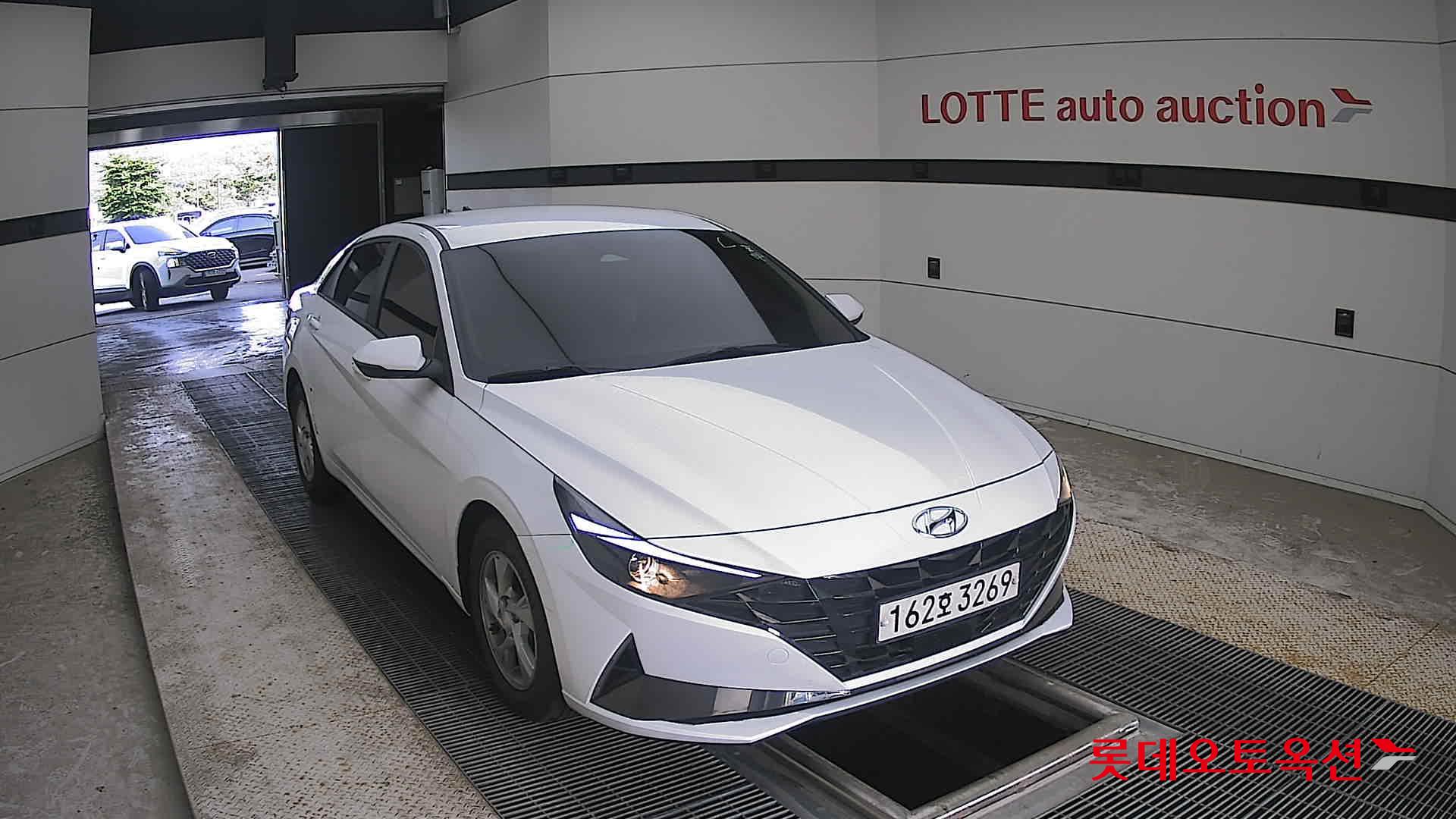 2021 - hyundai avante