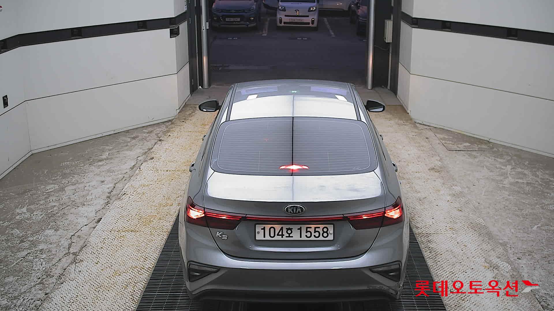 2021 - kia k3