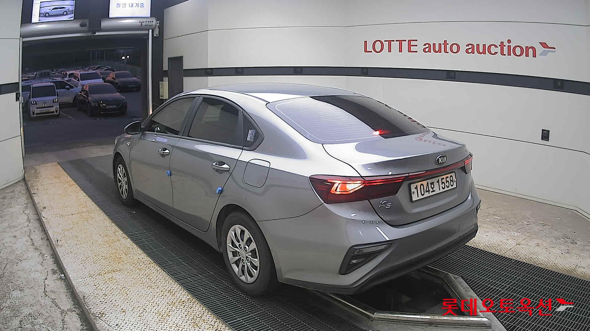 2021 - kia k3
