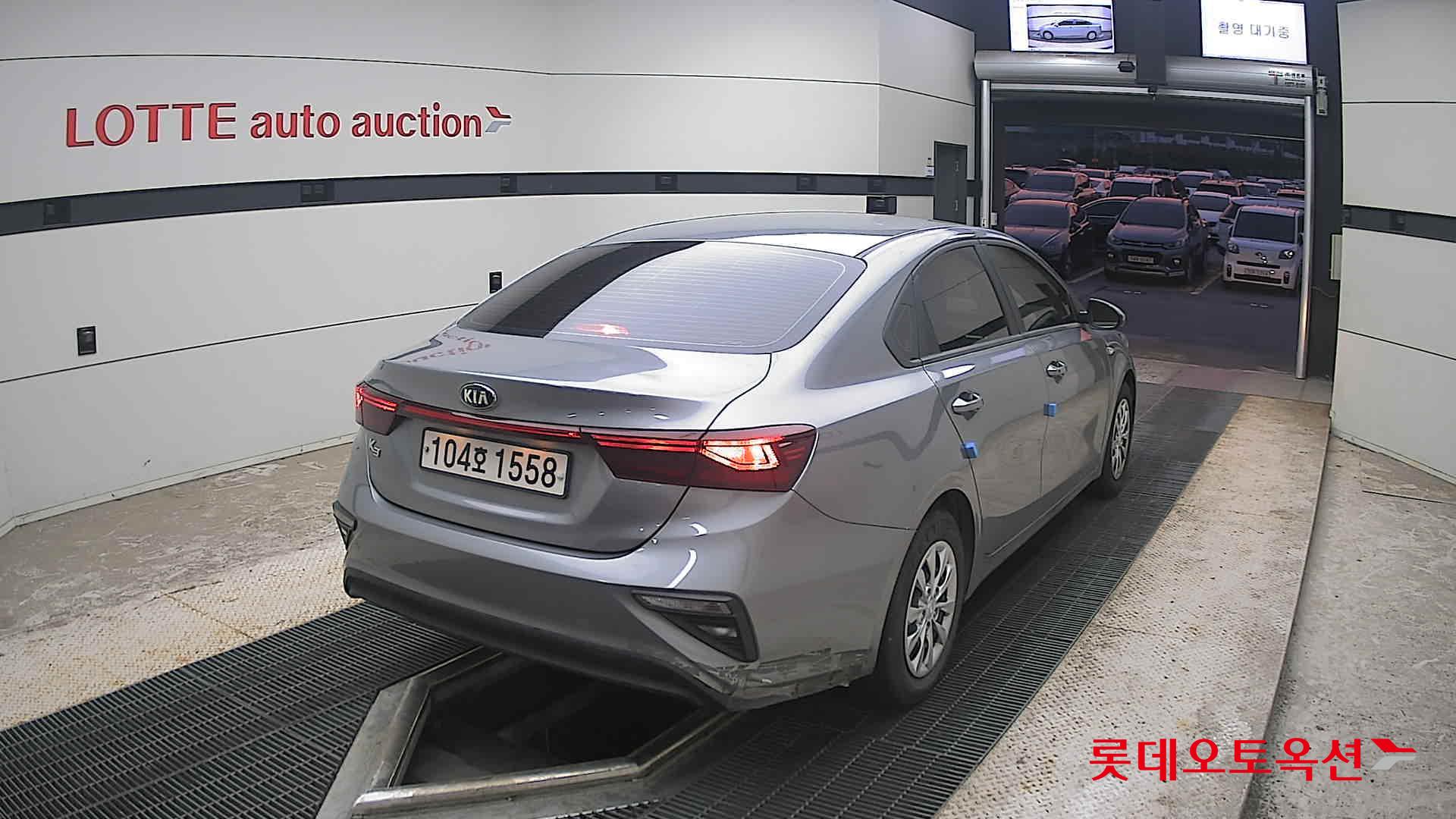2021 - kia k3