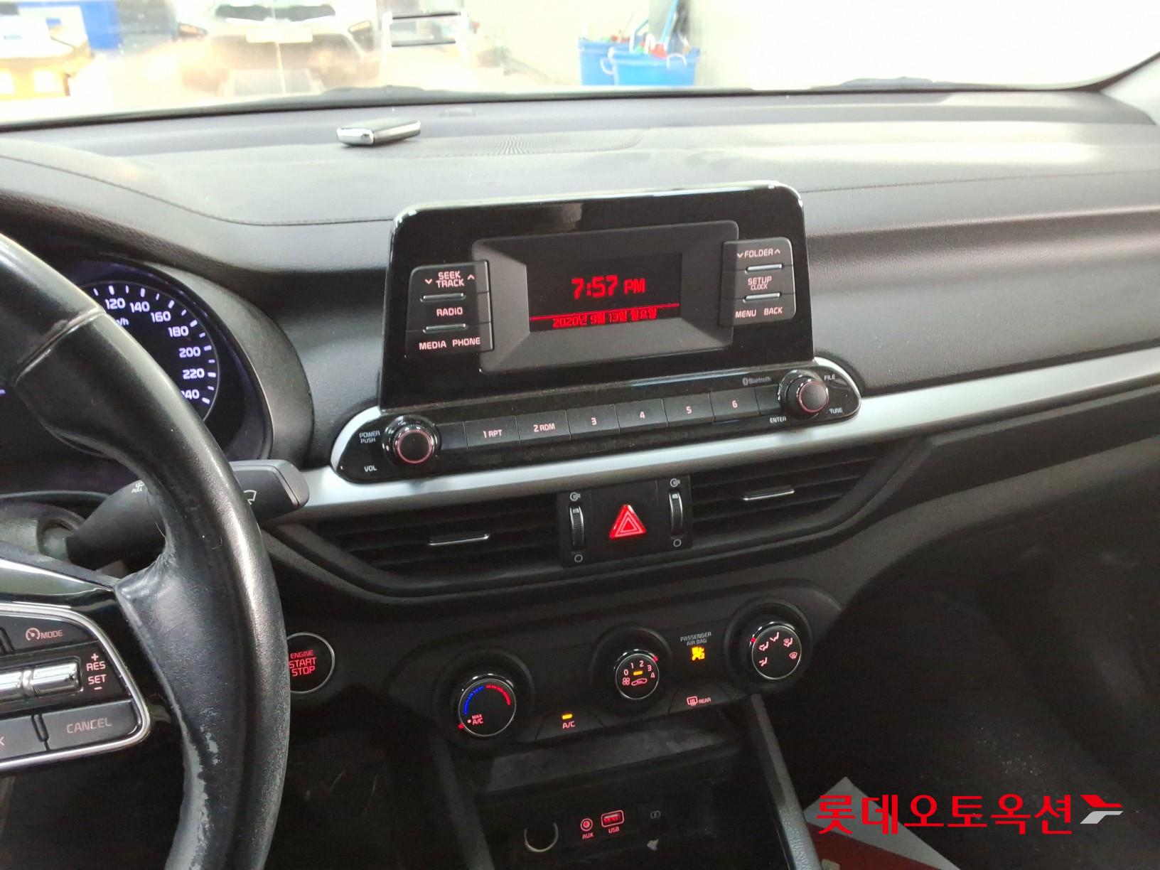 2021 - kia k3