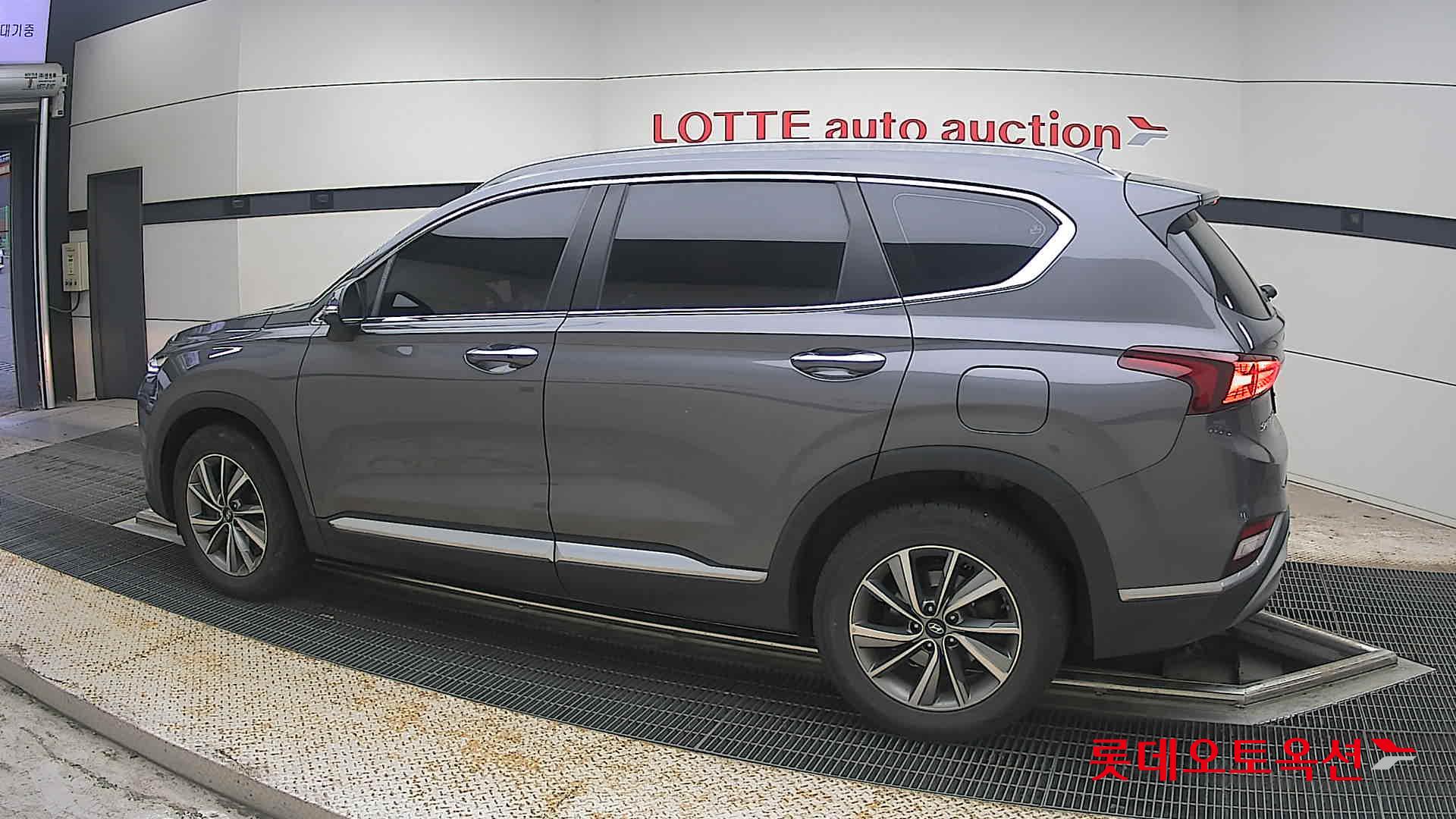 2020 - hyundai santafe