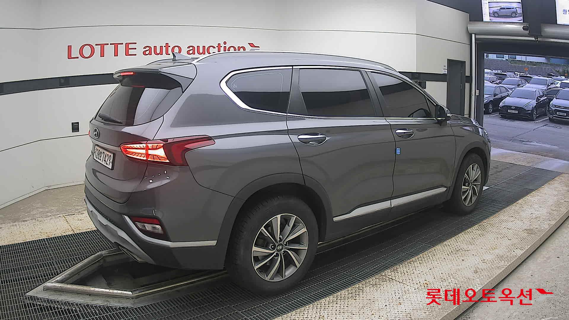 2020 - hyundai santafe