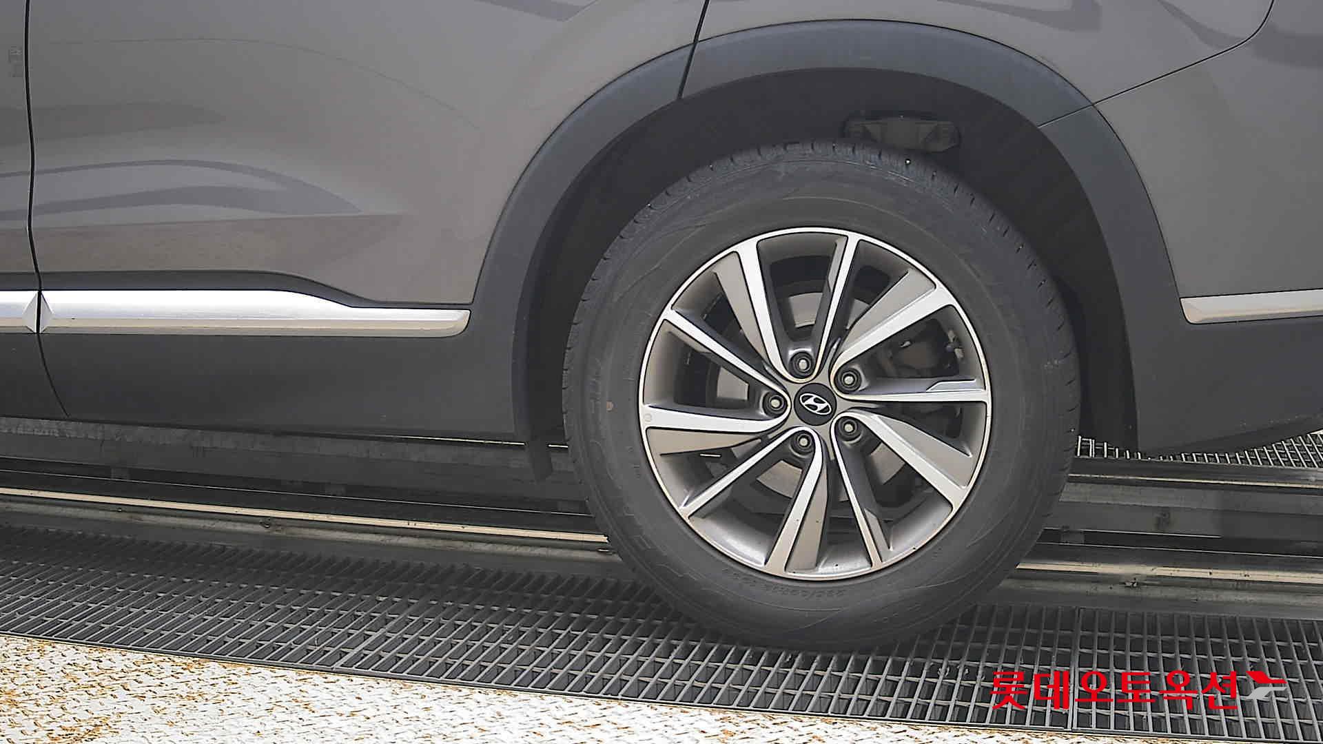 2020 - hyundai santafe