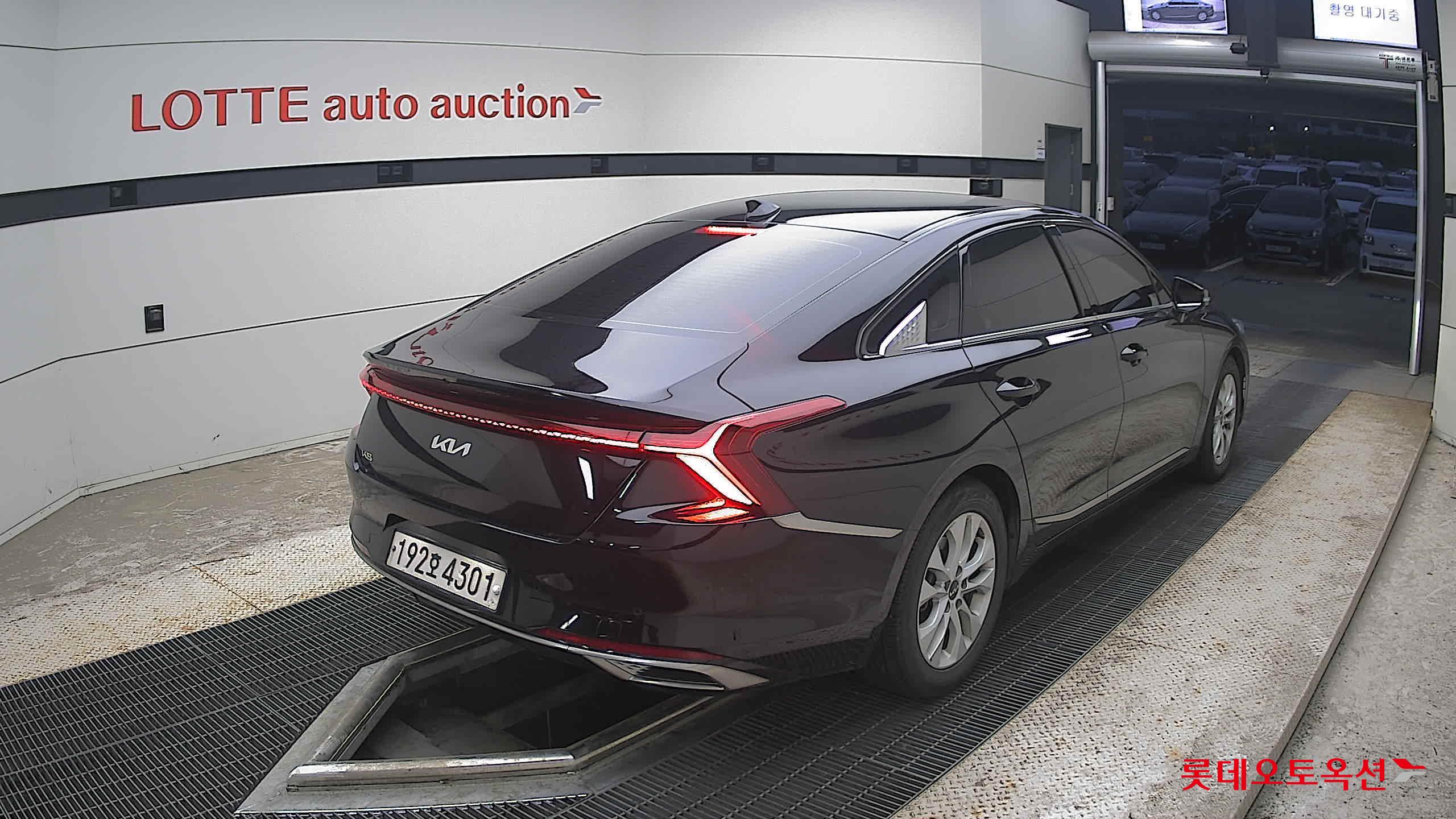 2023 - kia k8