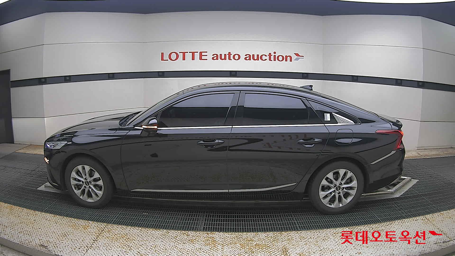 2023 - kia k8