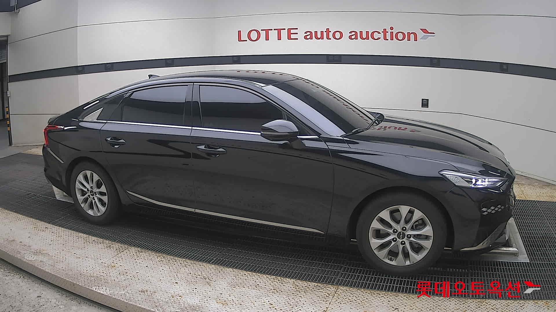 2023 - kia k8