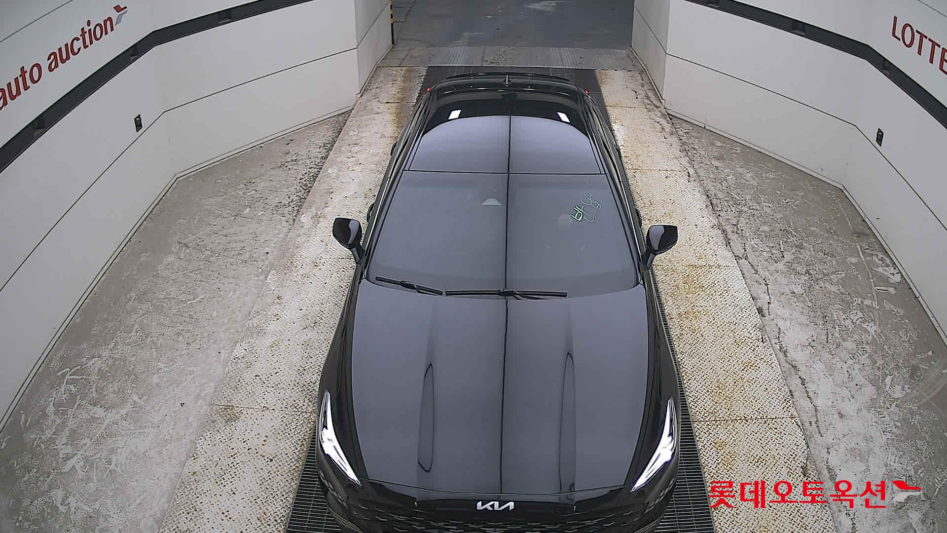 2023 - kia k8