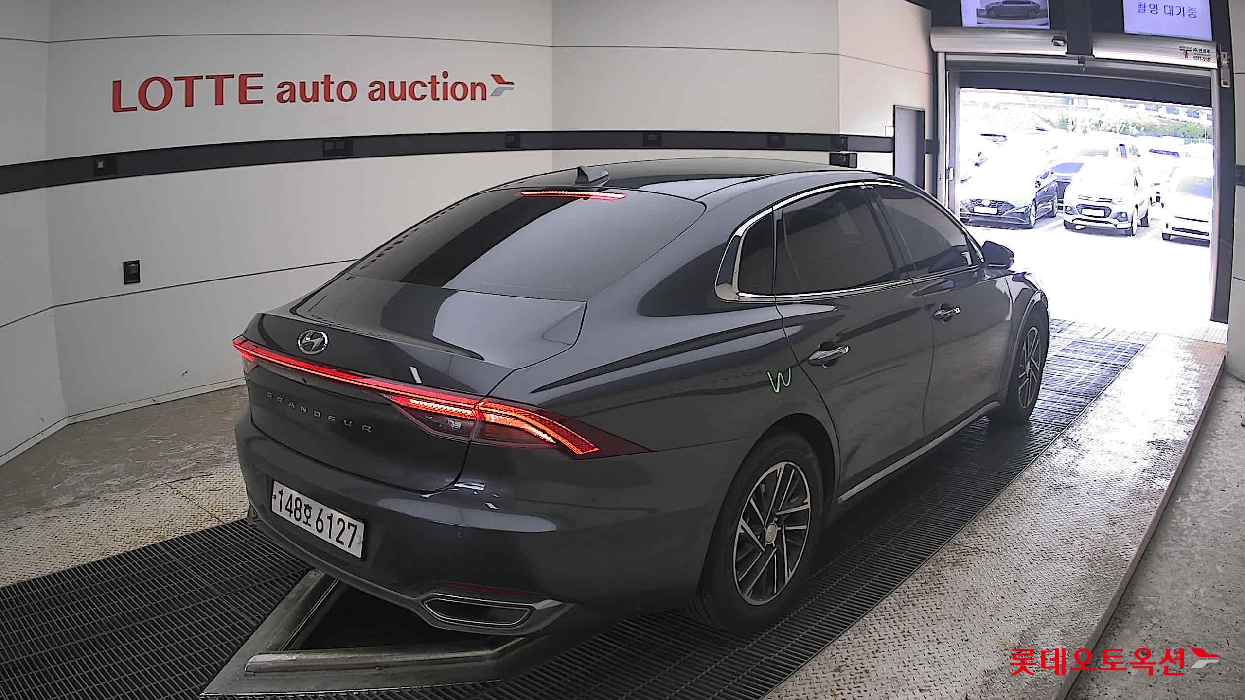 2021 - hyundai grandeur