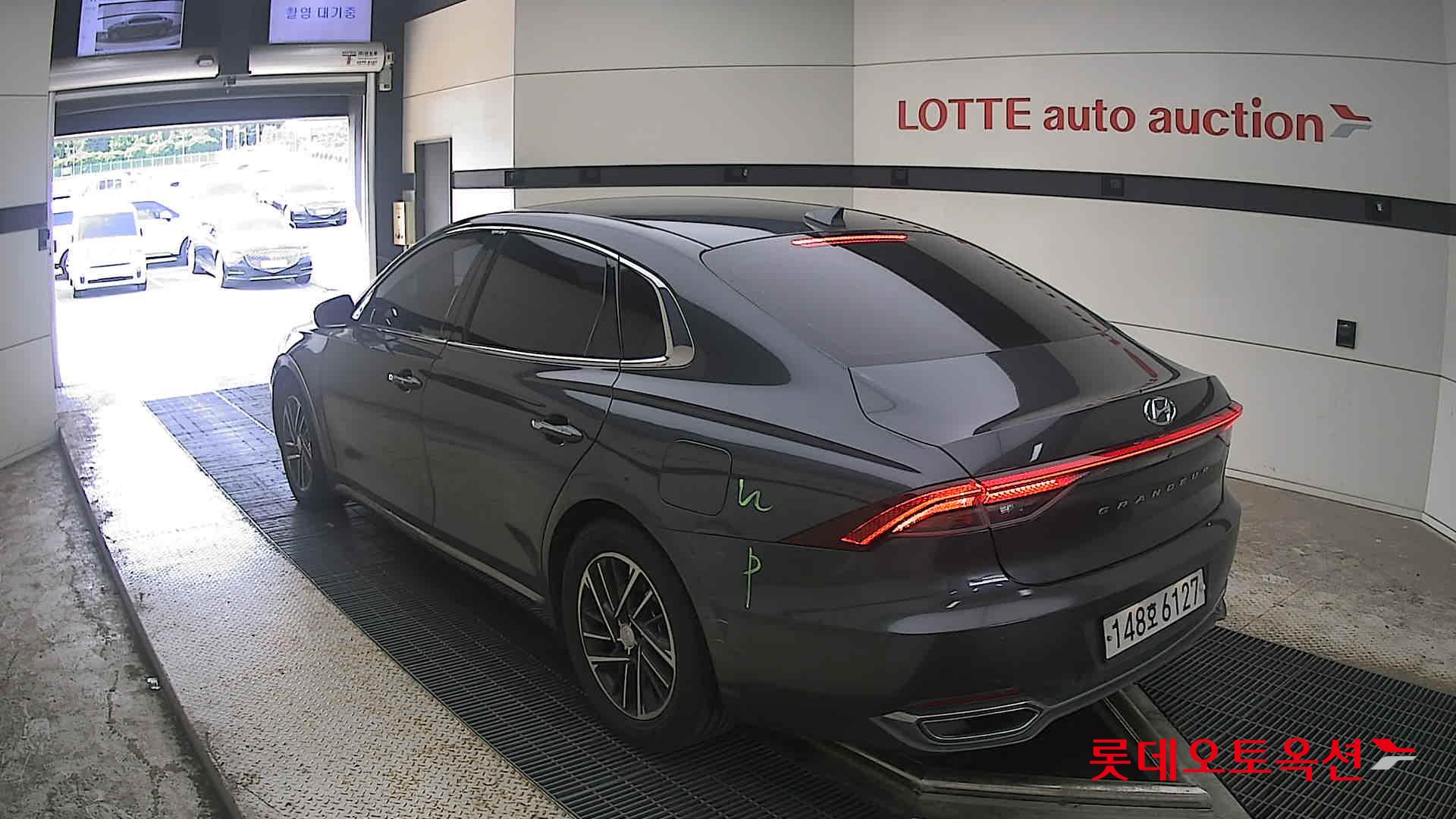 2021 - hyundai grandeur