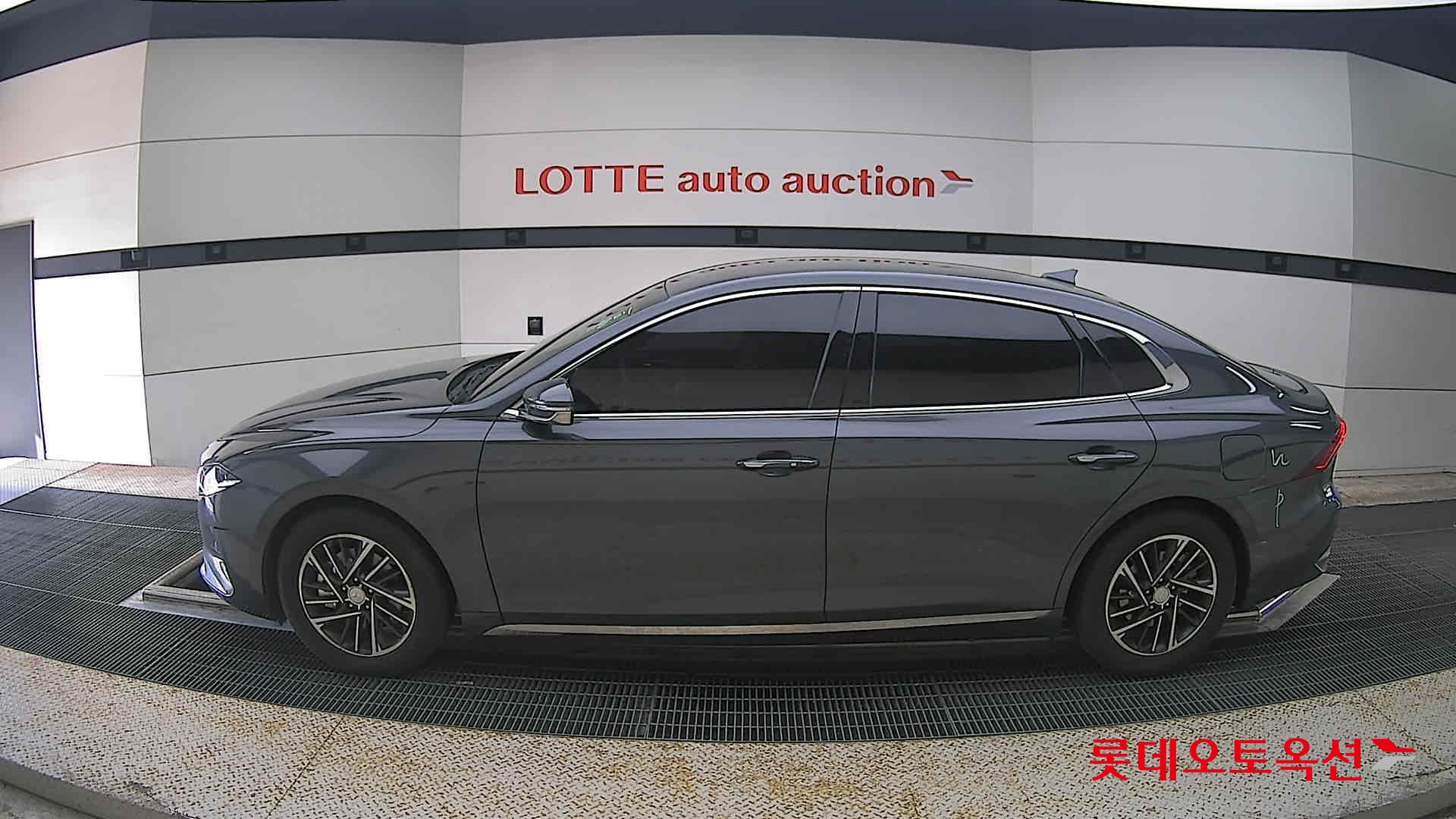 2021 - hyundai grandeur