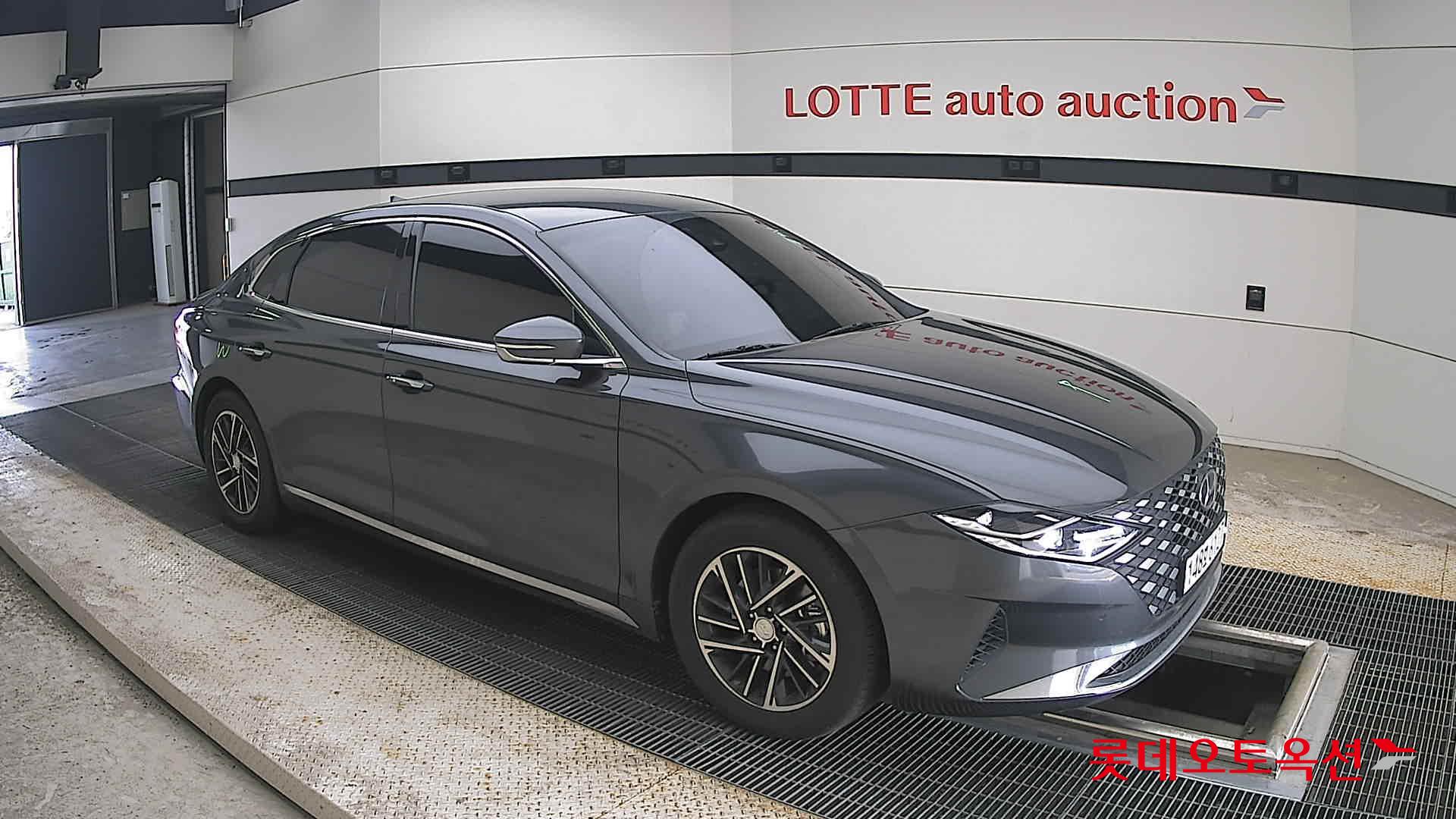 2021 - hyundai grandeur