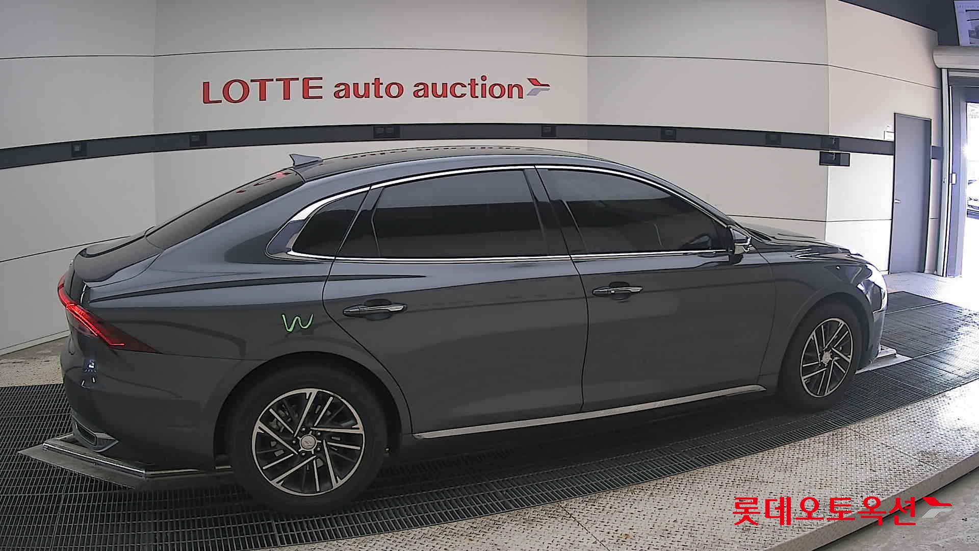 2021 - hyundai grandeur