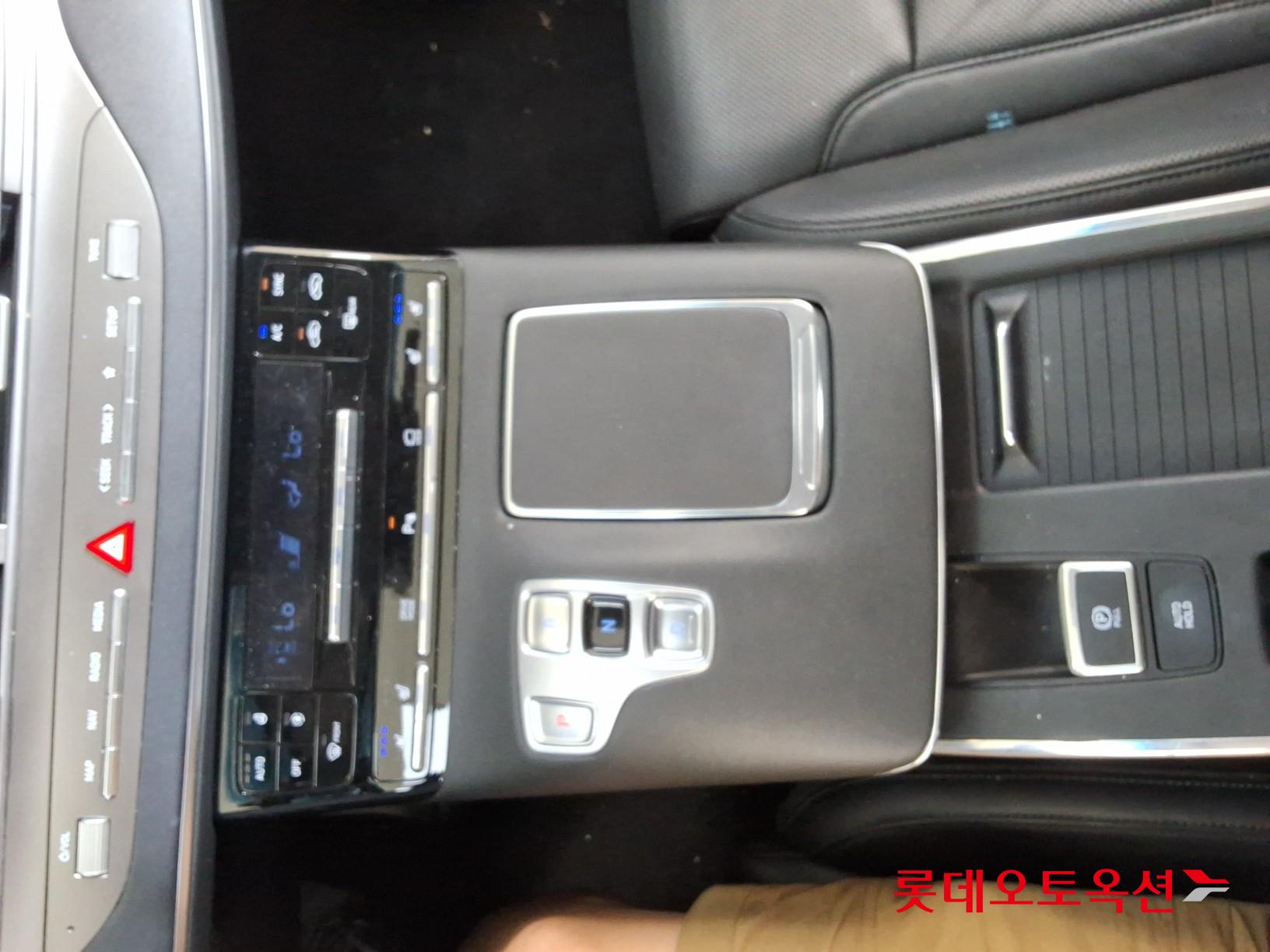 2021 - hyundai grandeur