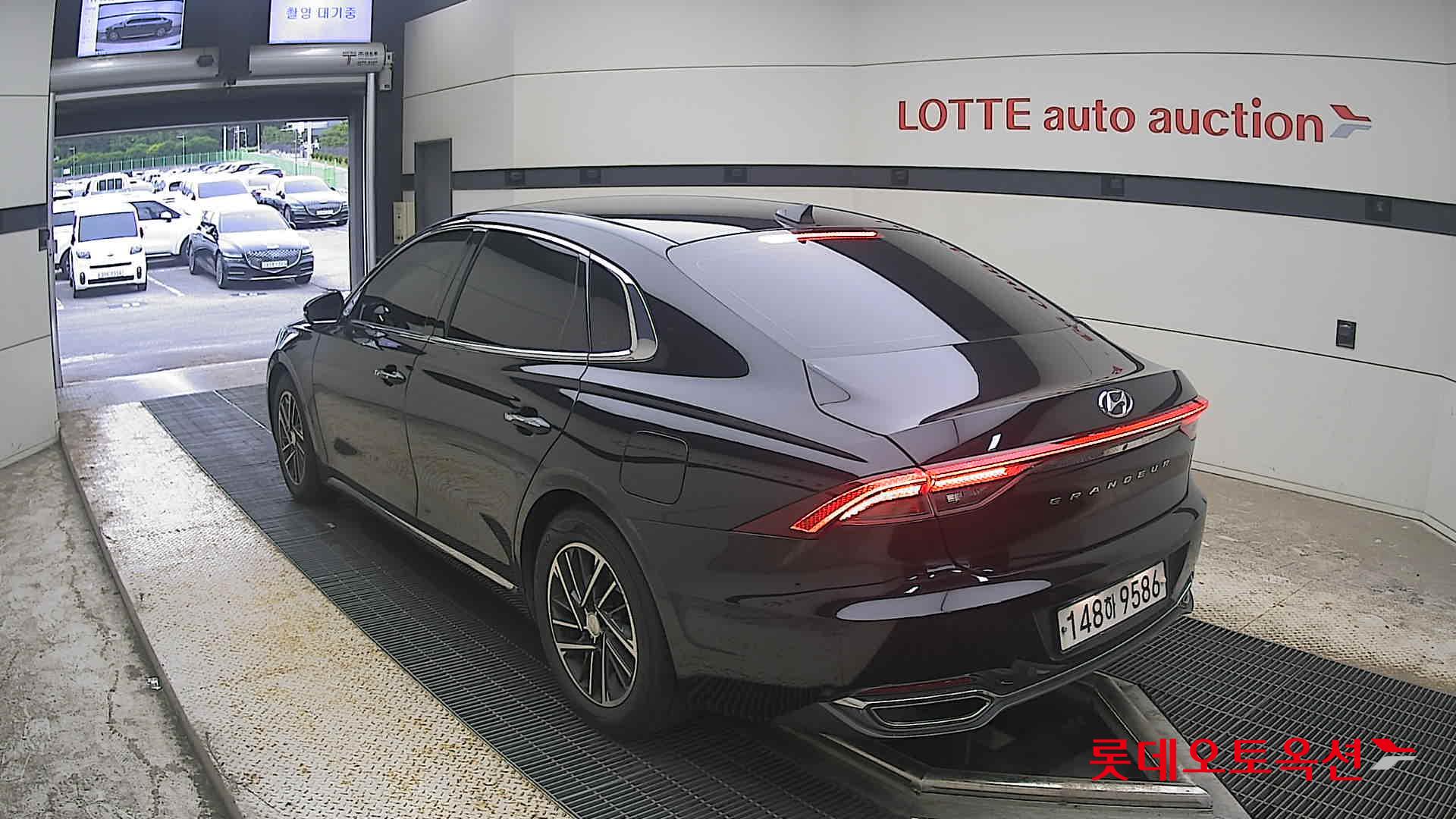 2021 - hyundai grandeur