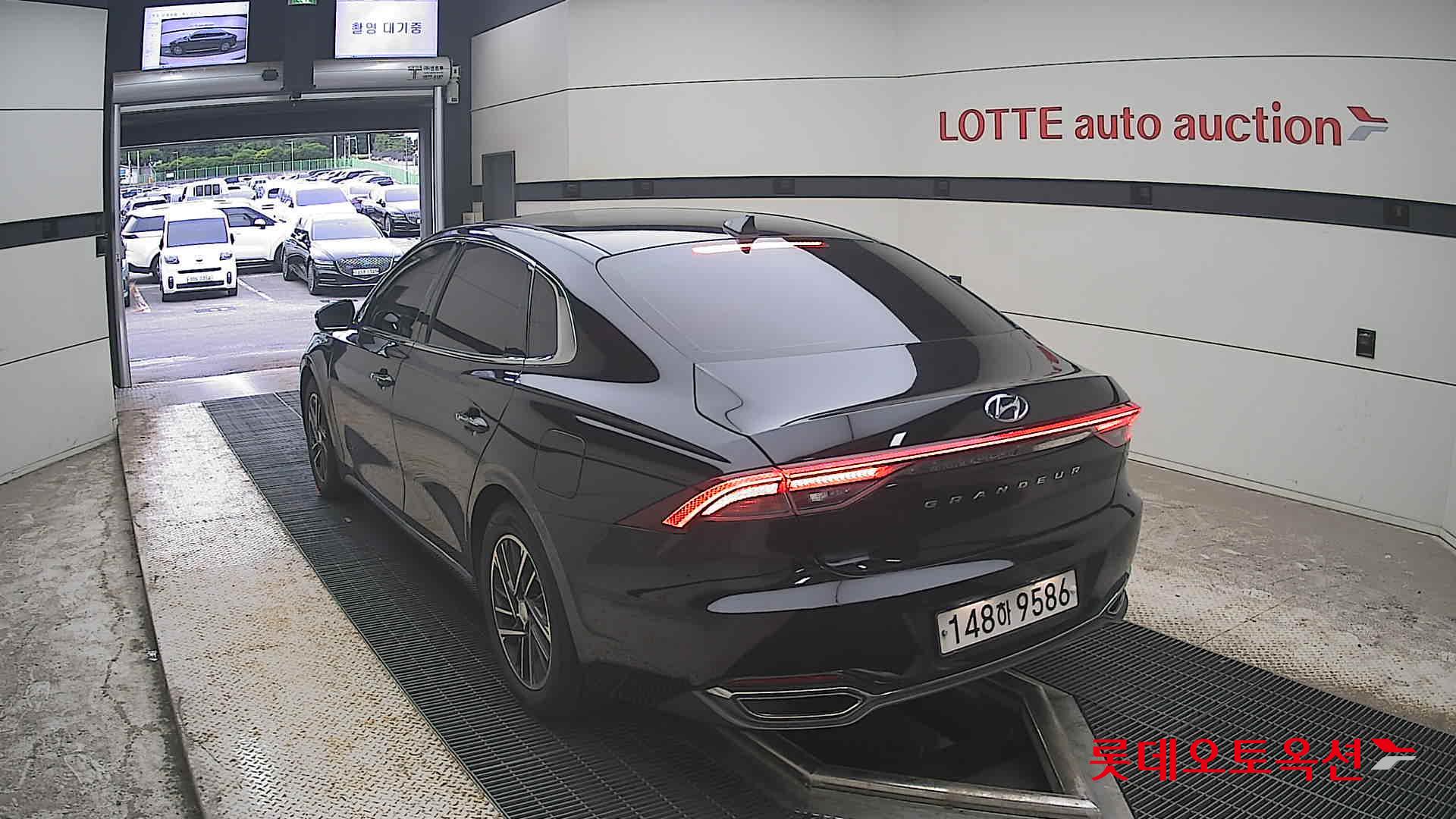 2021 - hyundai grandeur