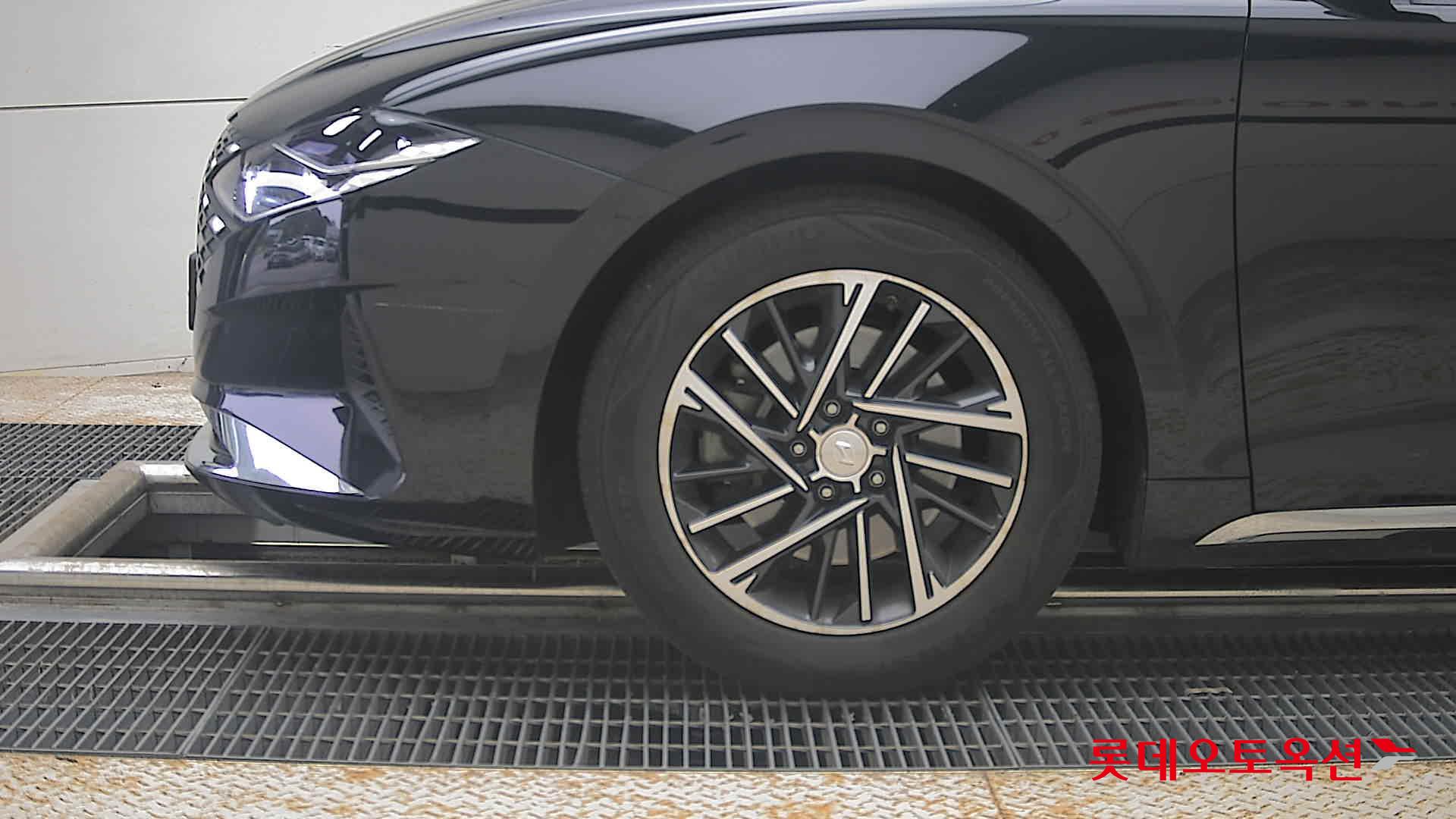 2021 - hyundai grandeur