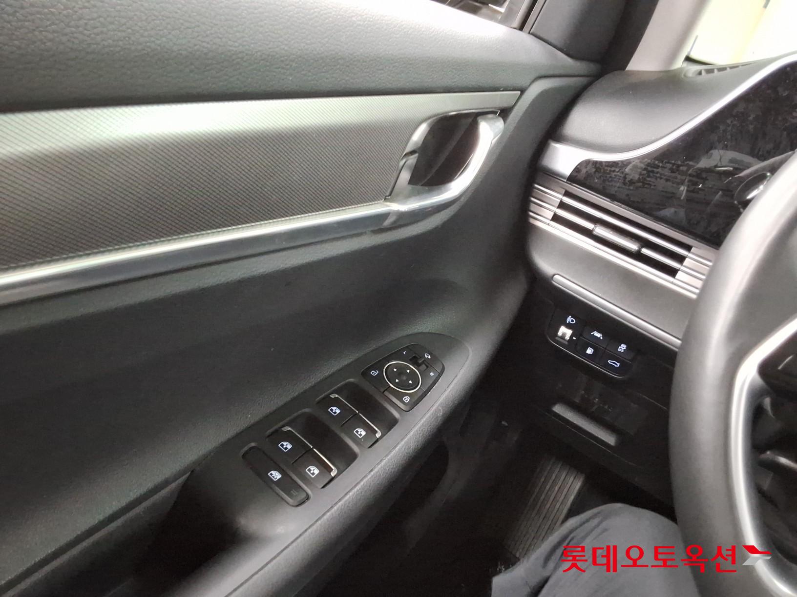 2021 - hyundai grandeur