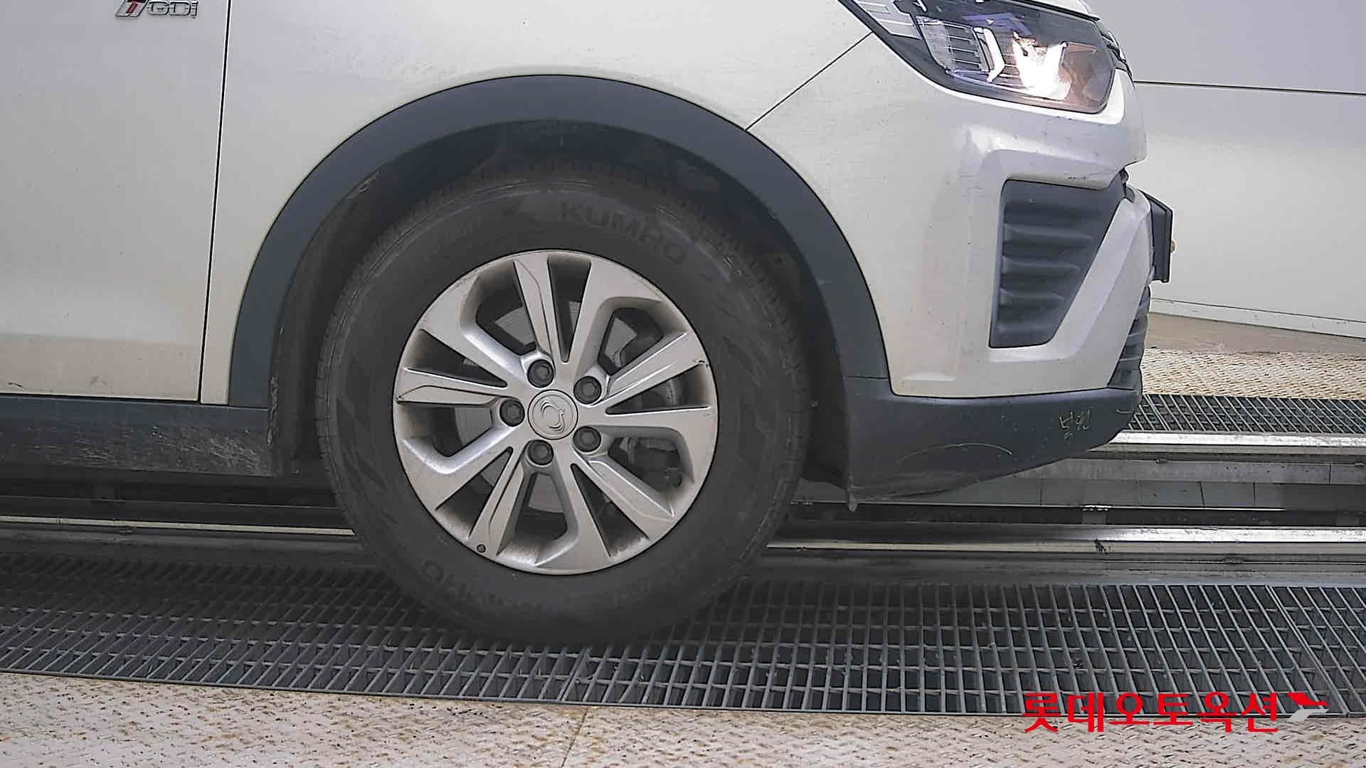 2021 - ssangyong tivoli