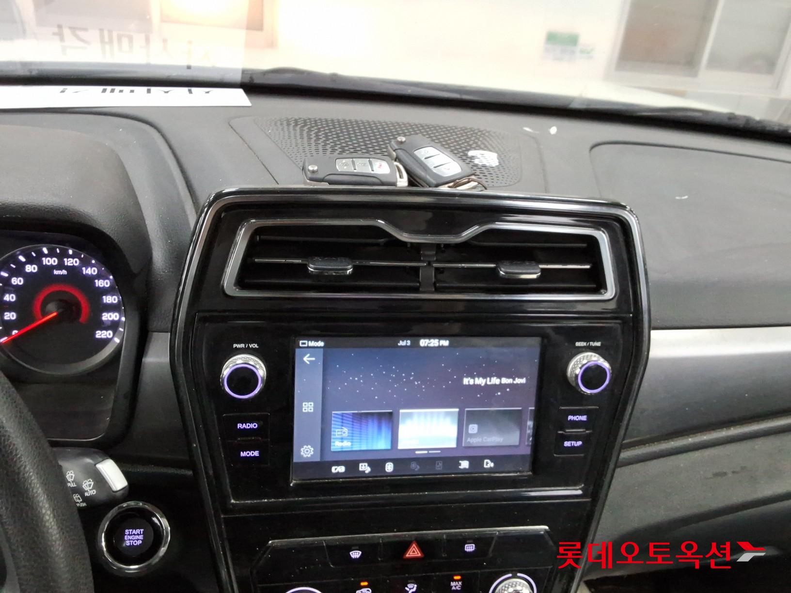 2021 - ssangyong tivoli