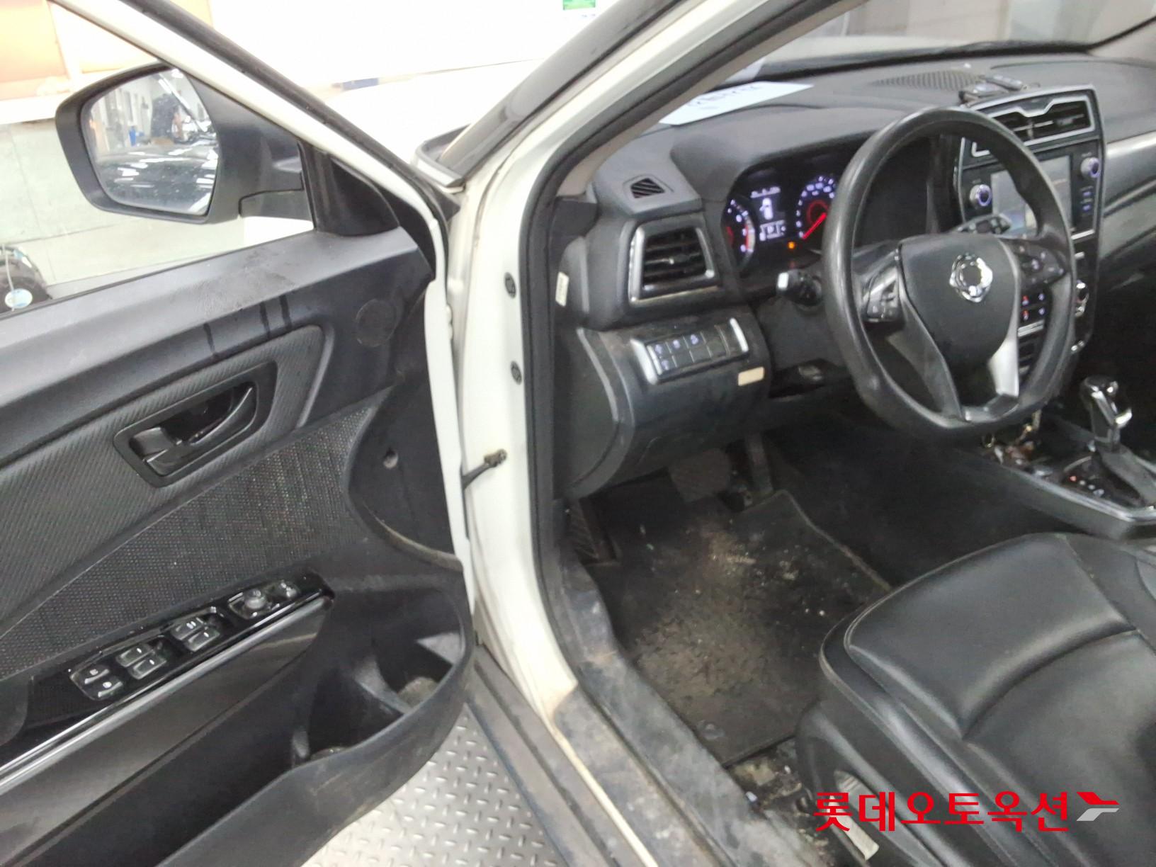 2021 - ssangyong tivoli