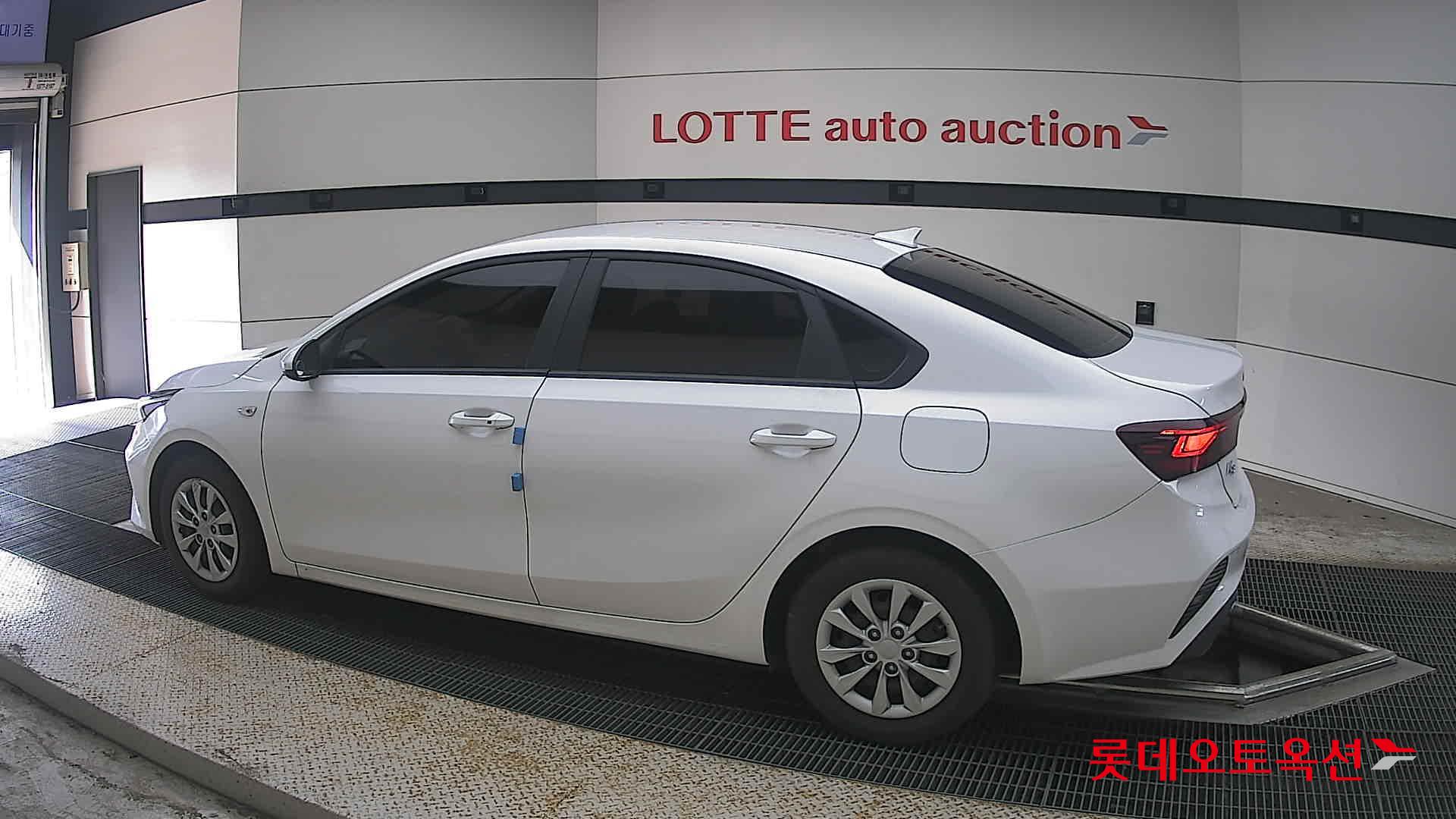 2022 - kia k3