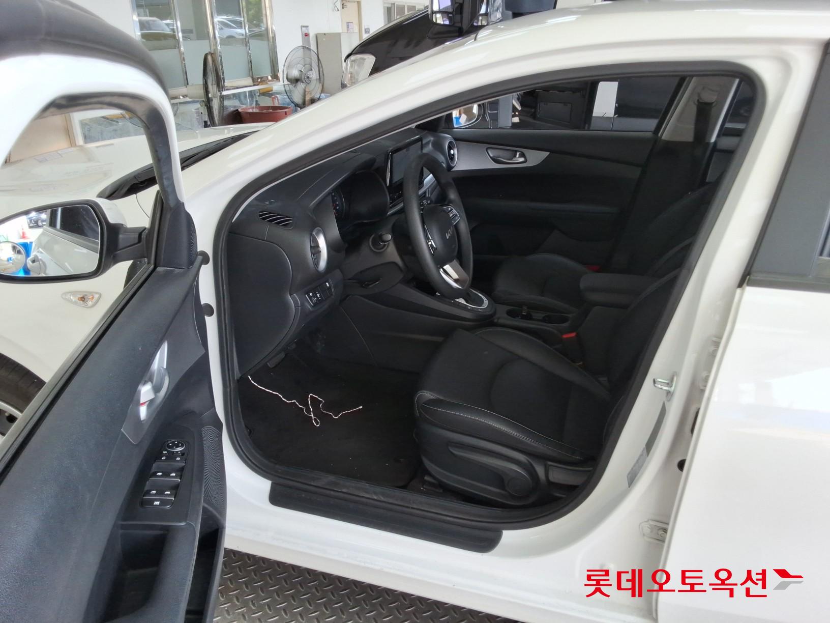 2022 - kia k3