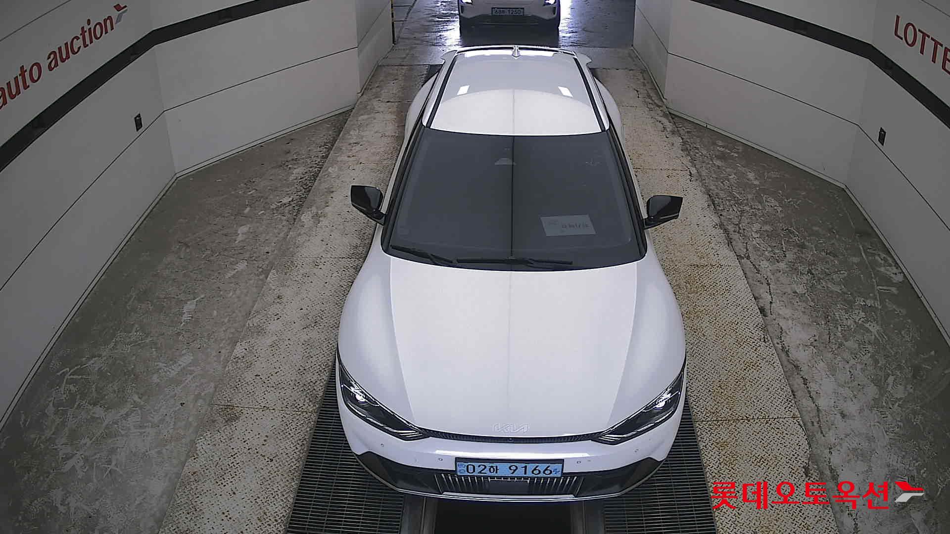 2022 - kia ev6